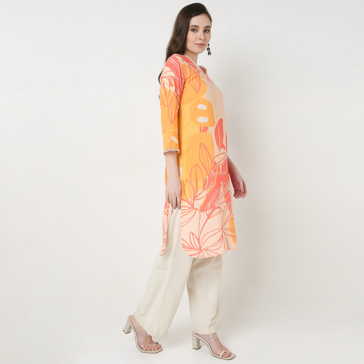 Digital Print V-Neck Straight Kurta