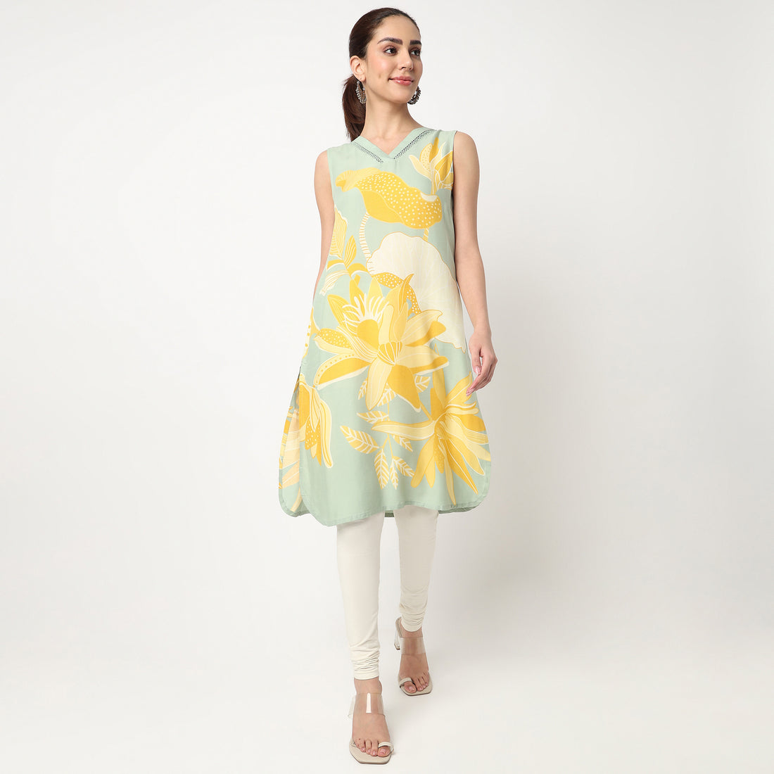 Printed V-Neck Straight Kurta