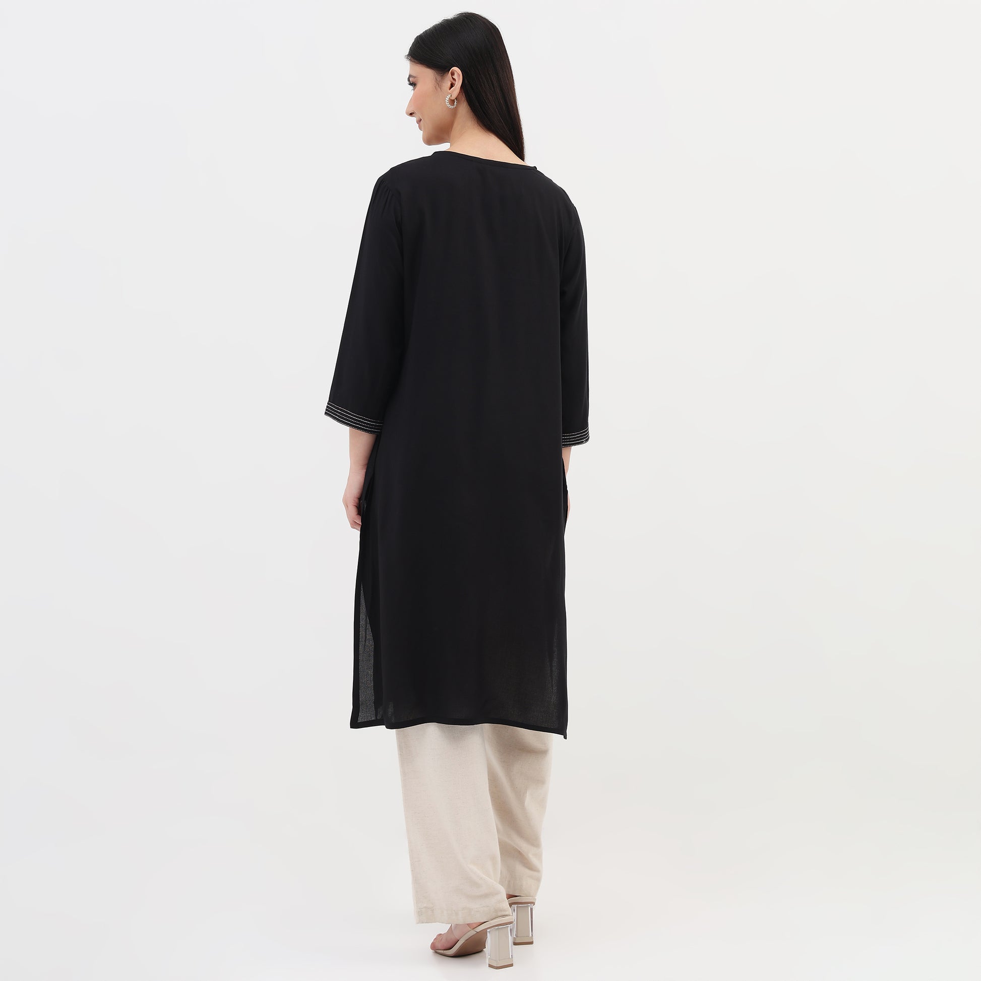 Embroidered V-Neck Straight Kurta