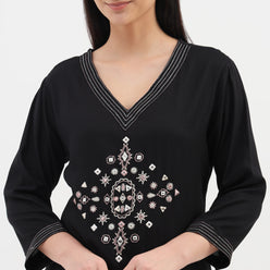 Embroidered V-Neck Straight Kurta