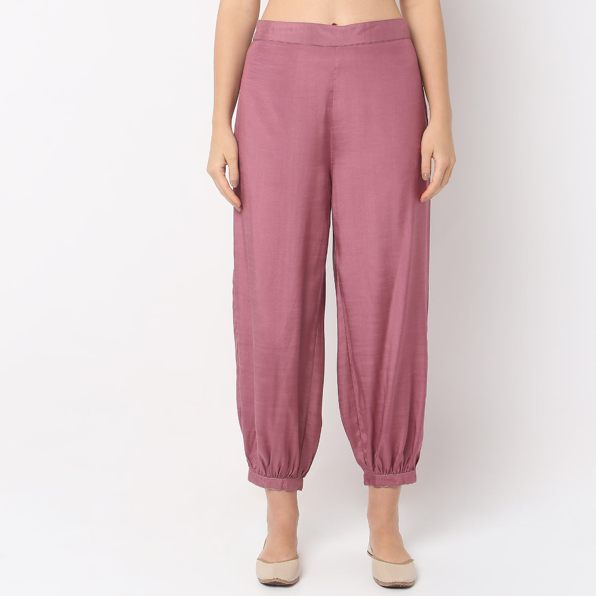 Straight Fit Mid Rise Pants