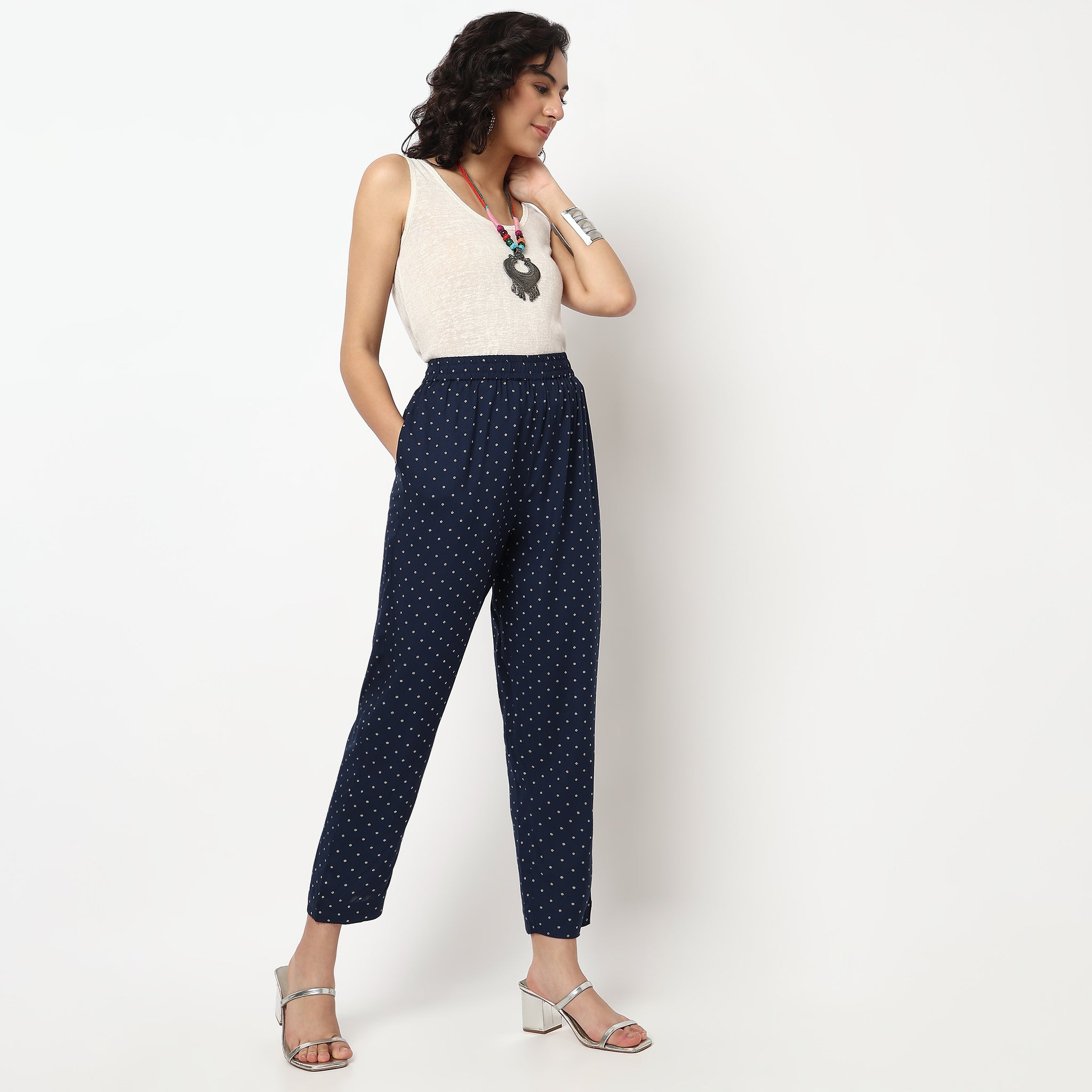 Buy Women Straight Fit Printed Ankle Length Mid Rise Pants  - Style Union