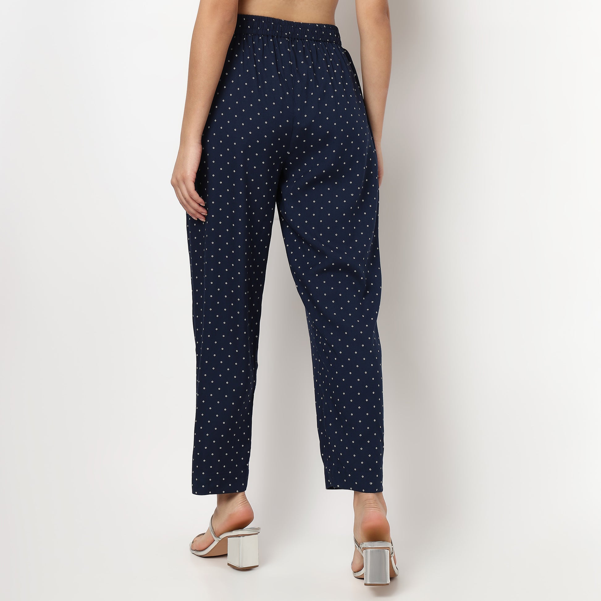 Buy Women Straight Fit Printed Ankle Length Mid Rise Pants  - Style Union