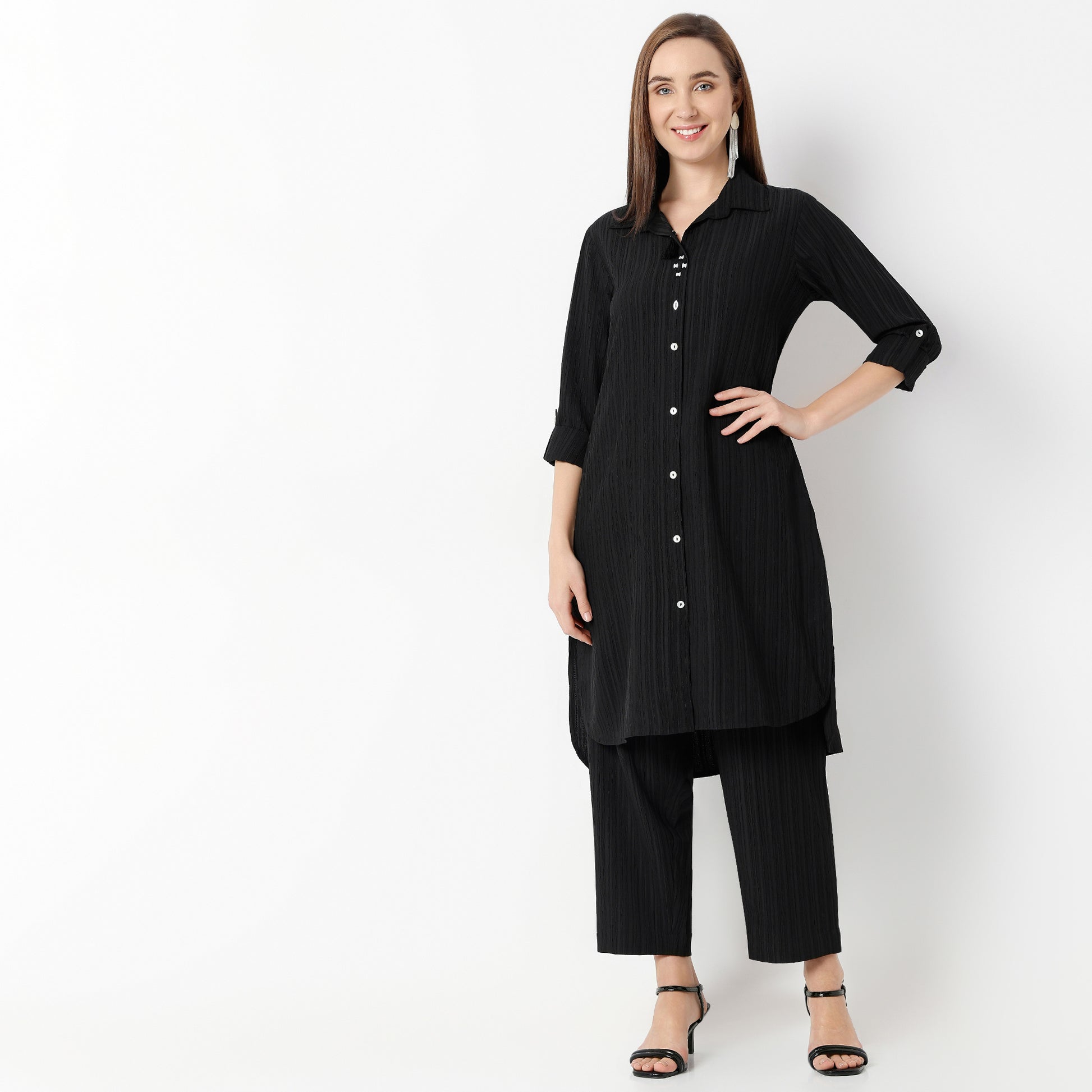 Straight Fit Collar Coordinated Code Kurta with Pant Set