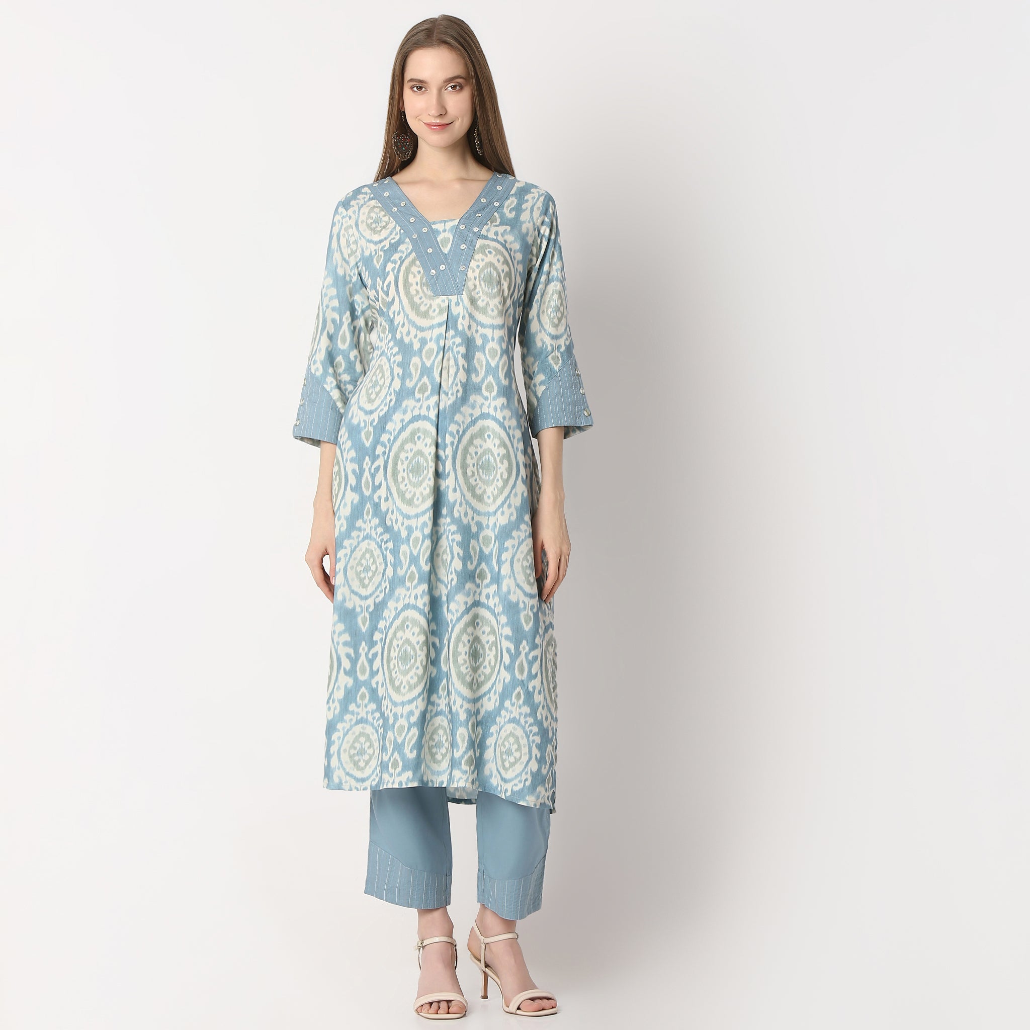 Flare Fit Printed V Neck Kurta with Pant Set