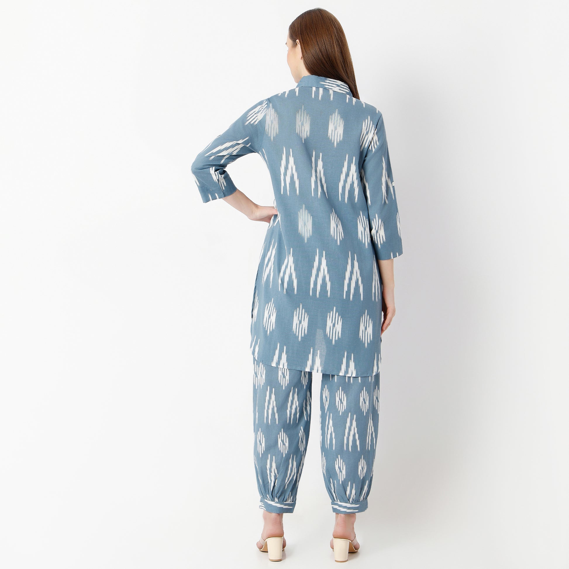 Straight Fit Printed Shirt Collar Kurta with Pant Set