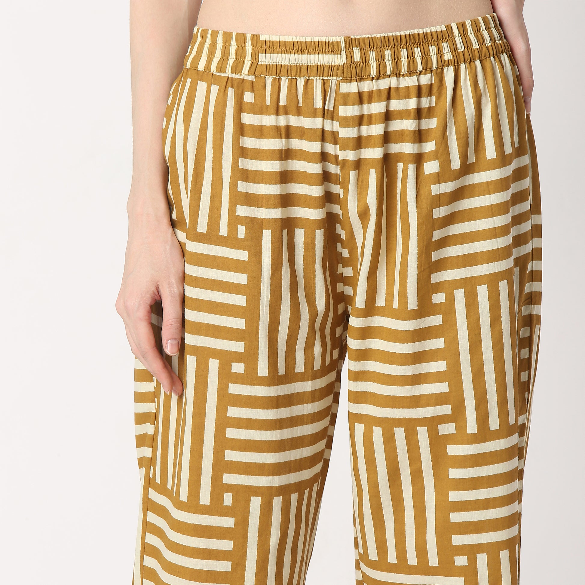 Straight Fit Printed Shirt Collar Kurta with Pant Set