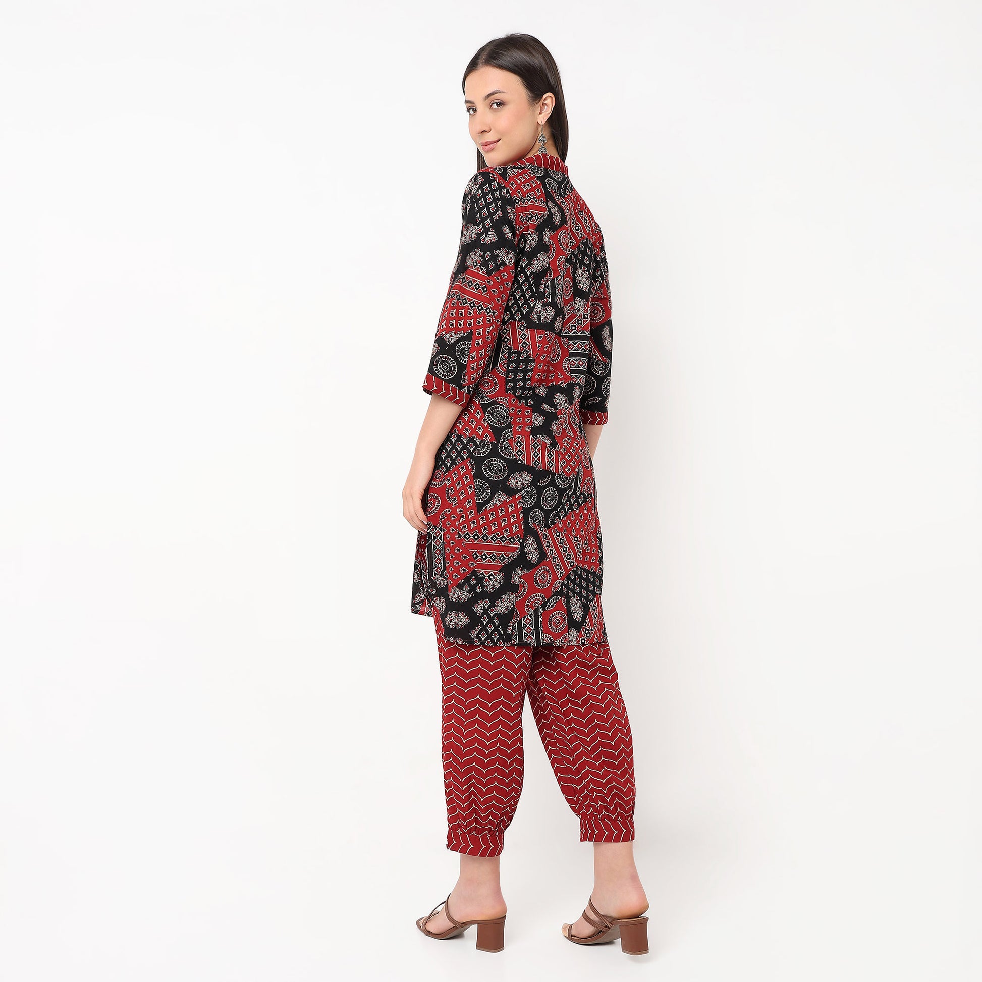 Printed V-Neck Kurta Set
