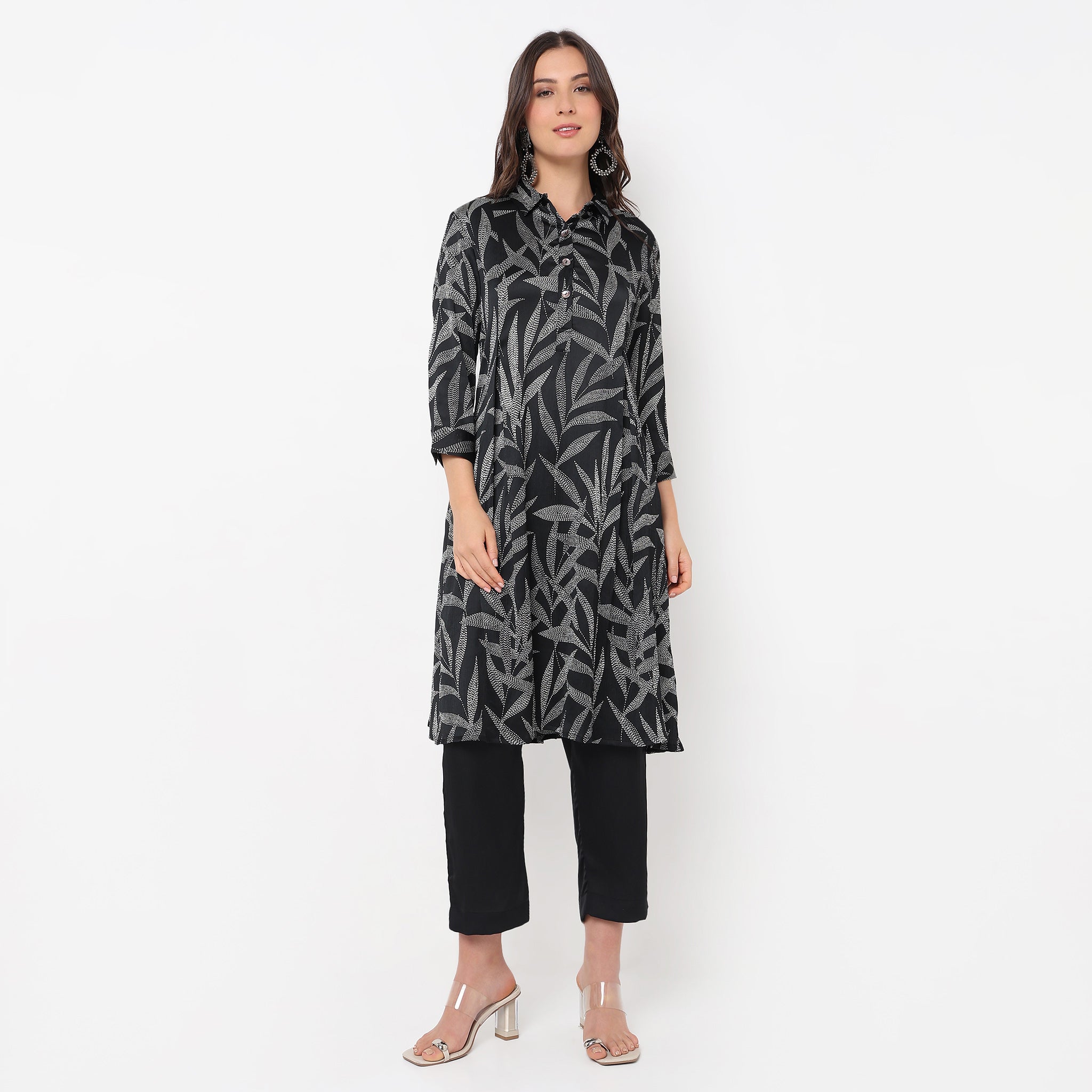 Printed Shirt Collar Kurta Set