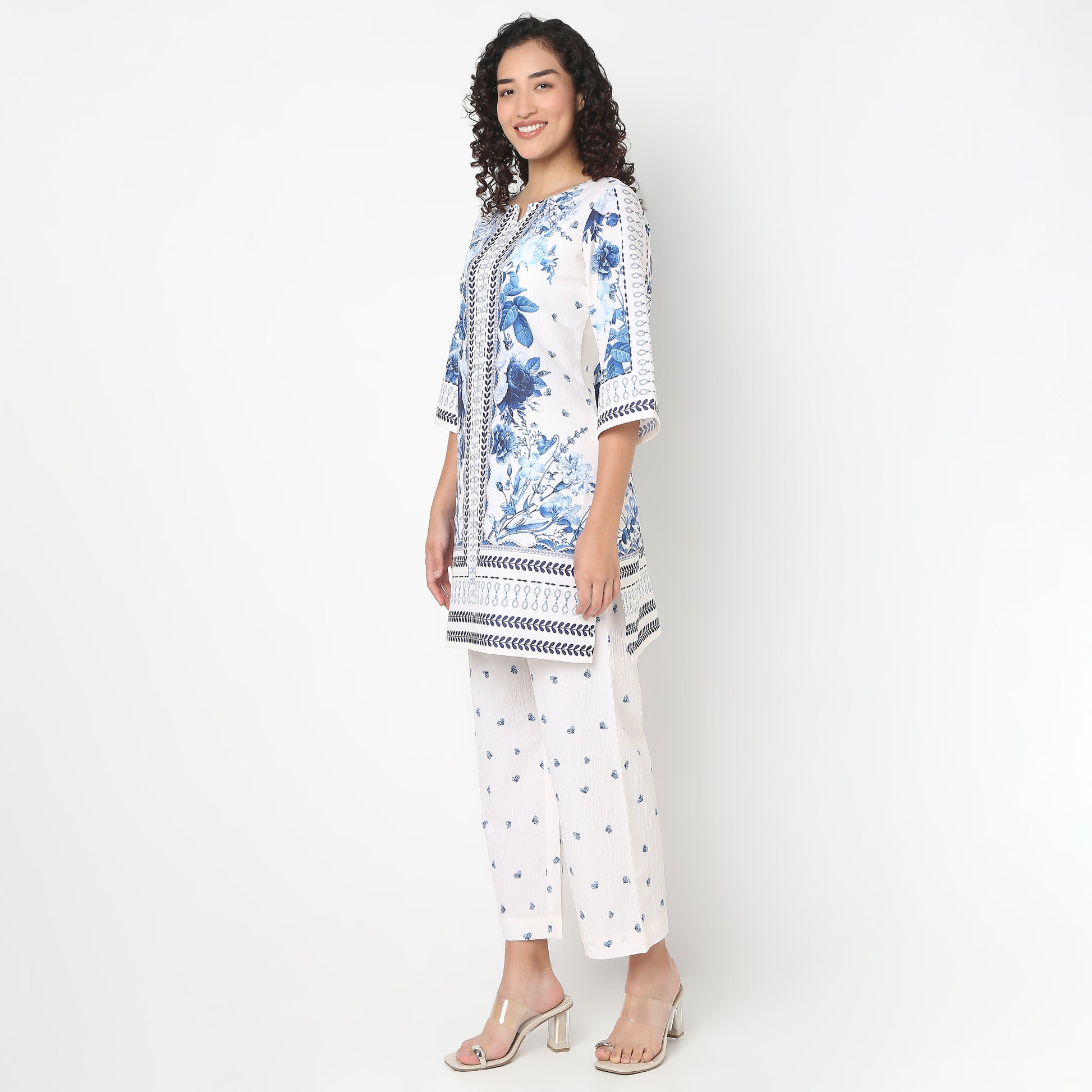 Printed Straight Kurta With Pant Set