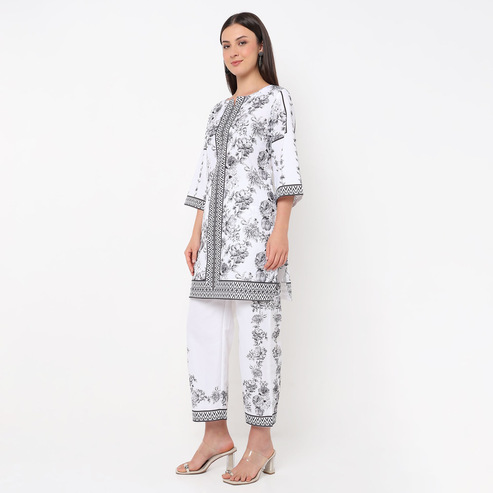 Digital Printed Round Neck Kurta Set