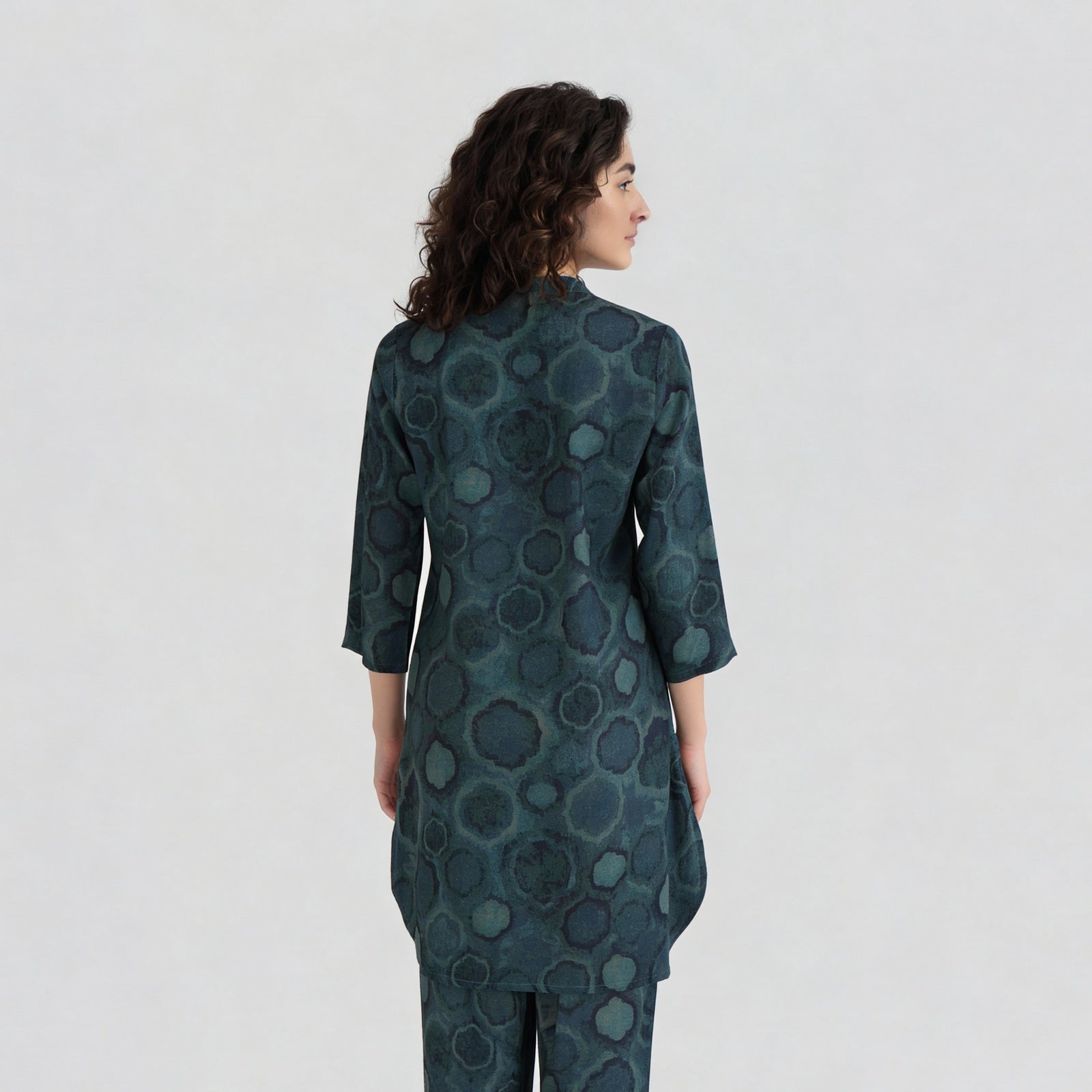 Printed Tie-Up Neck Straight Kurta with Pant Set