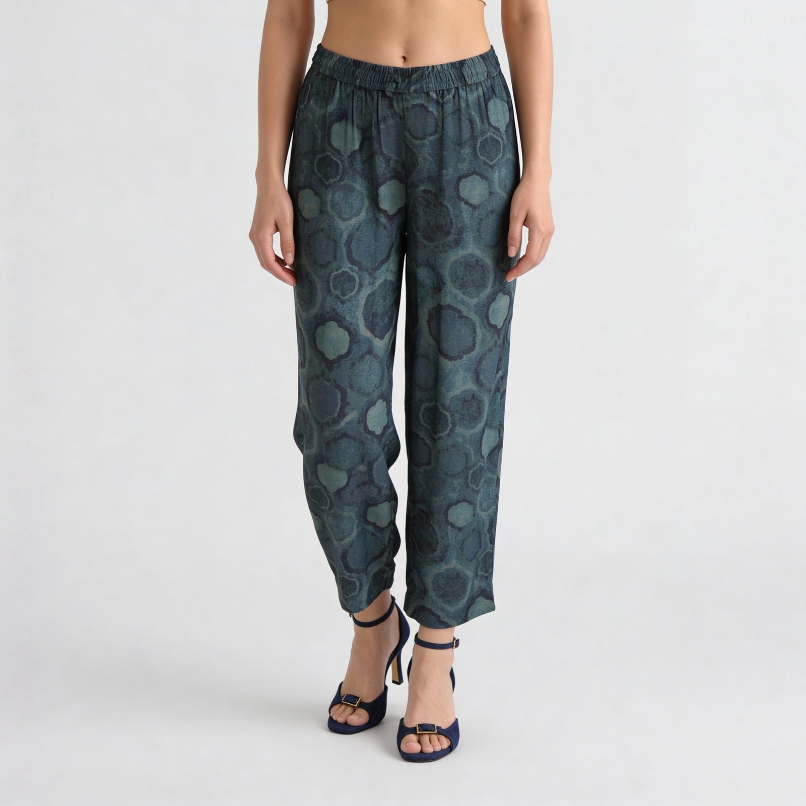 Printed Tie-Up Neck Straight Kurta with Pant Set