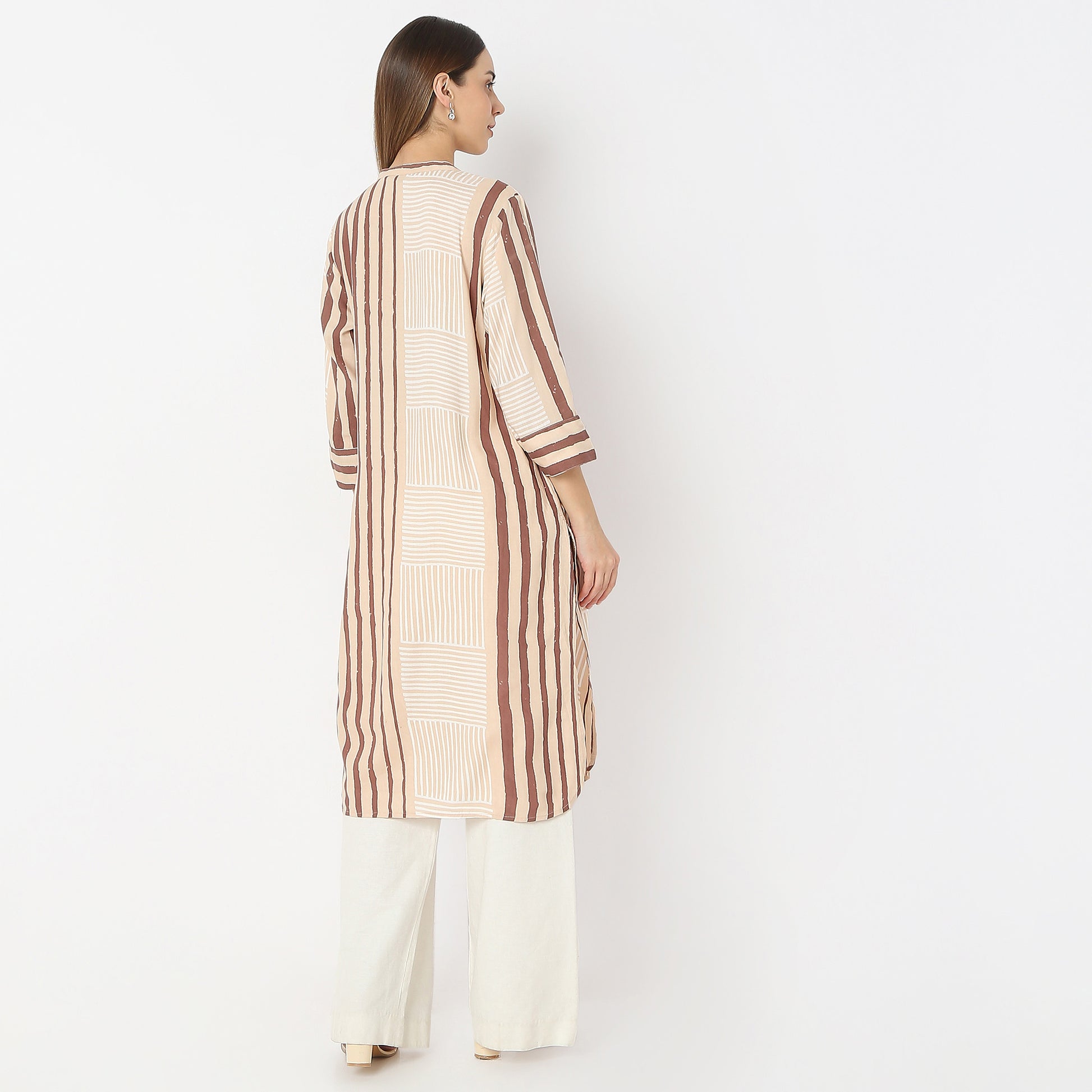 Printed Below Knee Straight Fit Band Collar Kurta