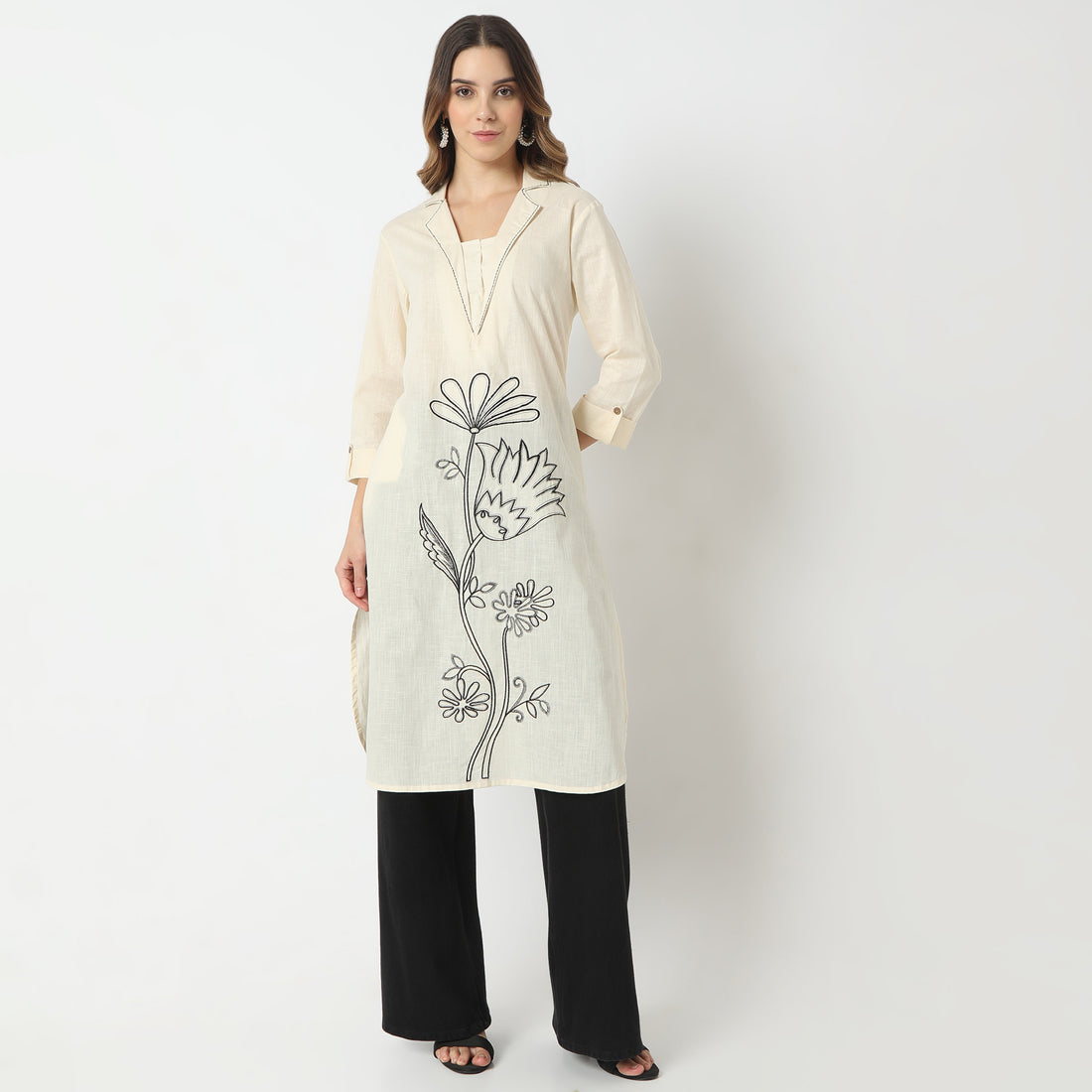 Straight Fit Embroidered Lapel Collar Kurta