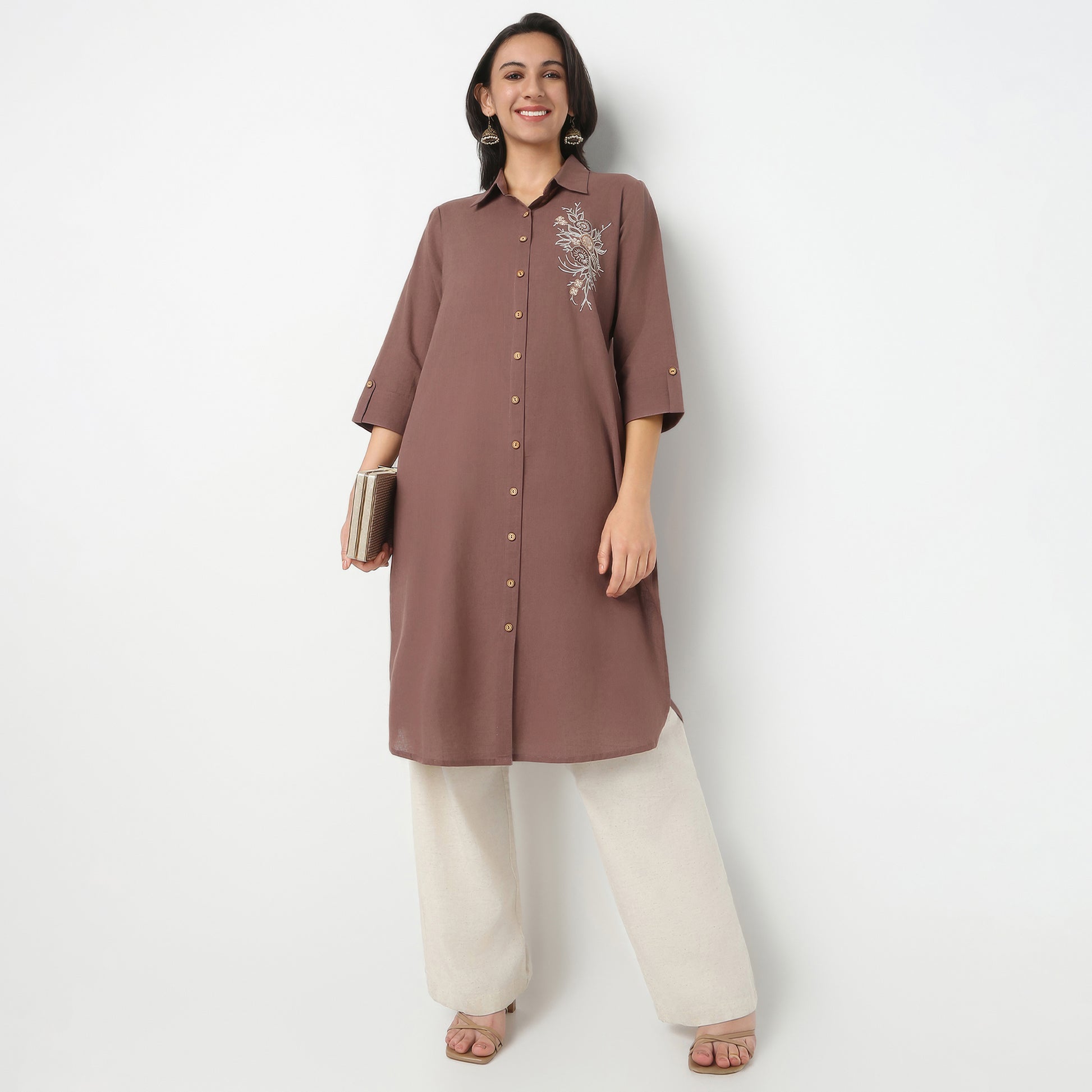 Straight Fit Solid Shirt Collar Kurta