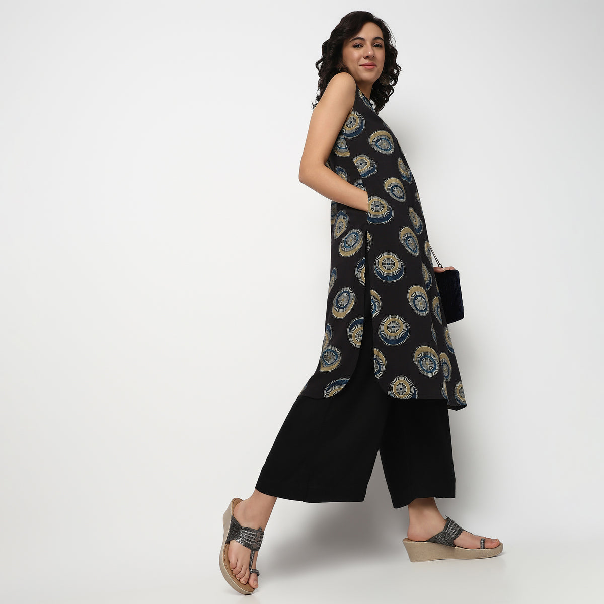 Buy Women Flare Fit Solid Ankle Length High Rise Culottes  - Style Union