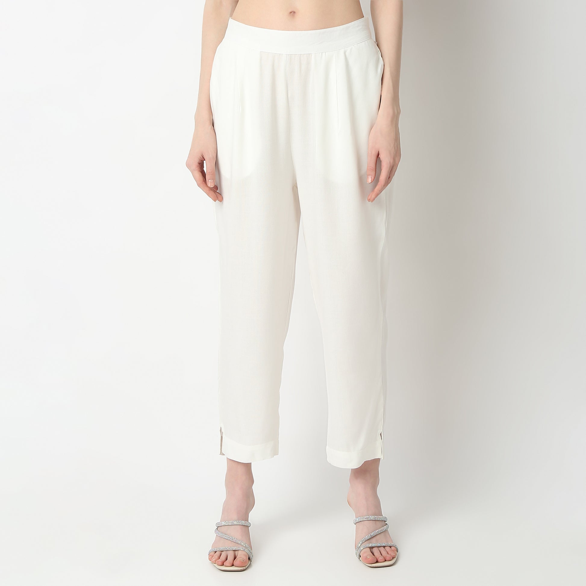 Straight Fit Solid Mid Rise Pants