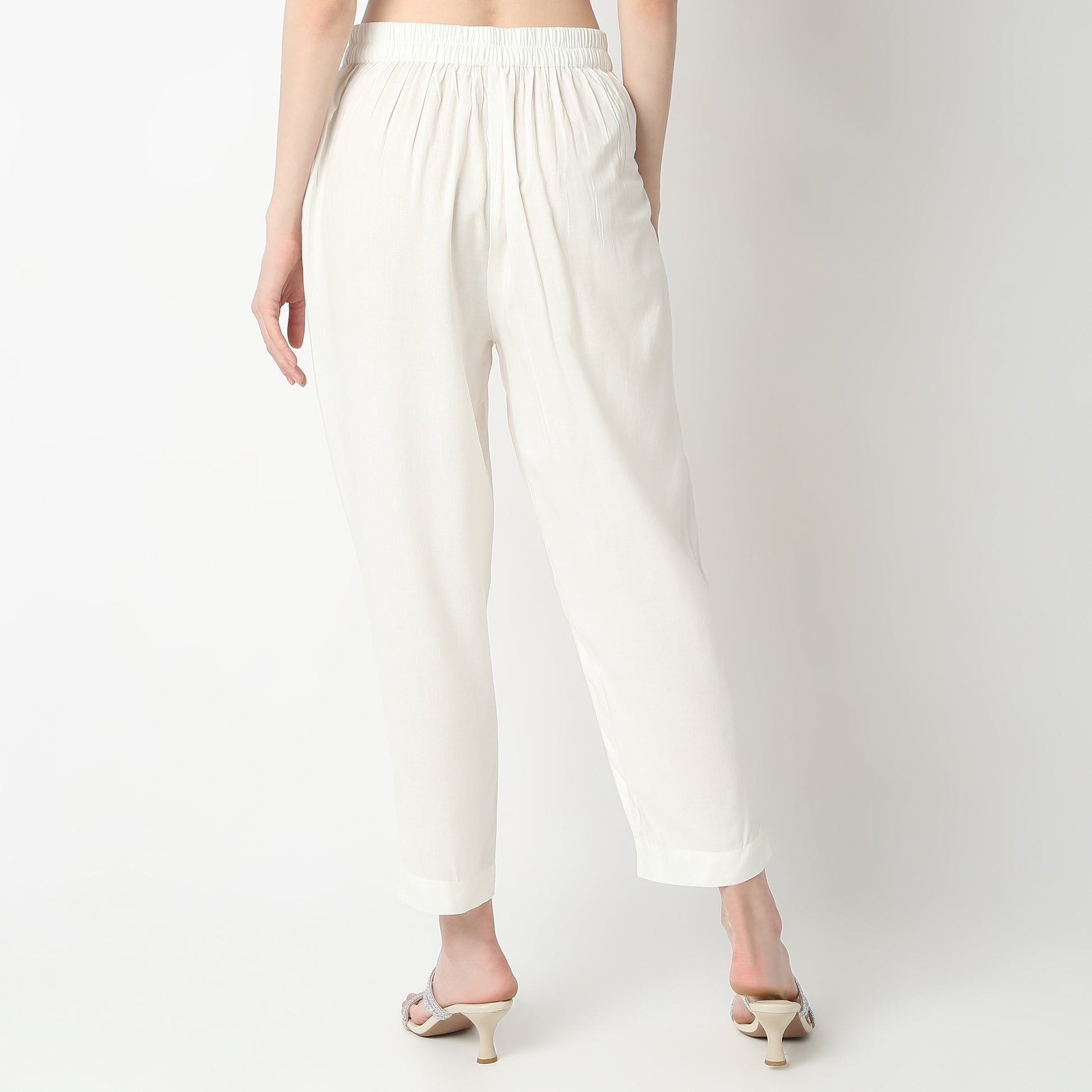 Straight Fit Solid Mid Rise Pants