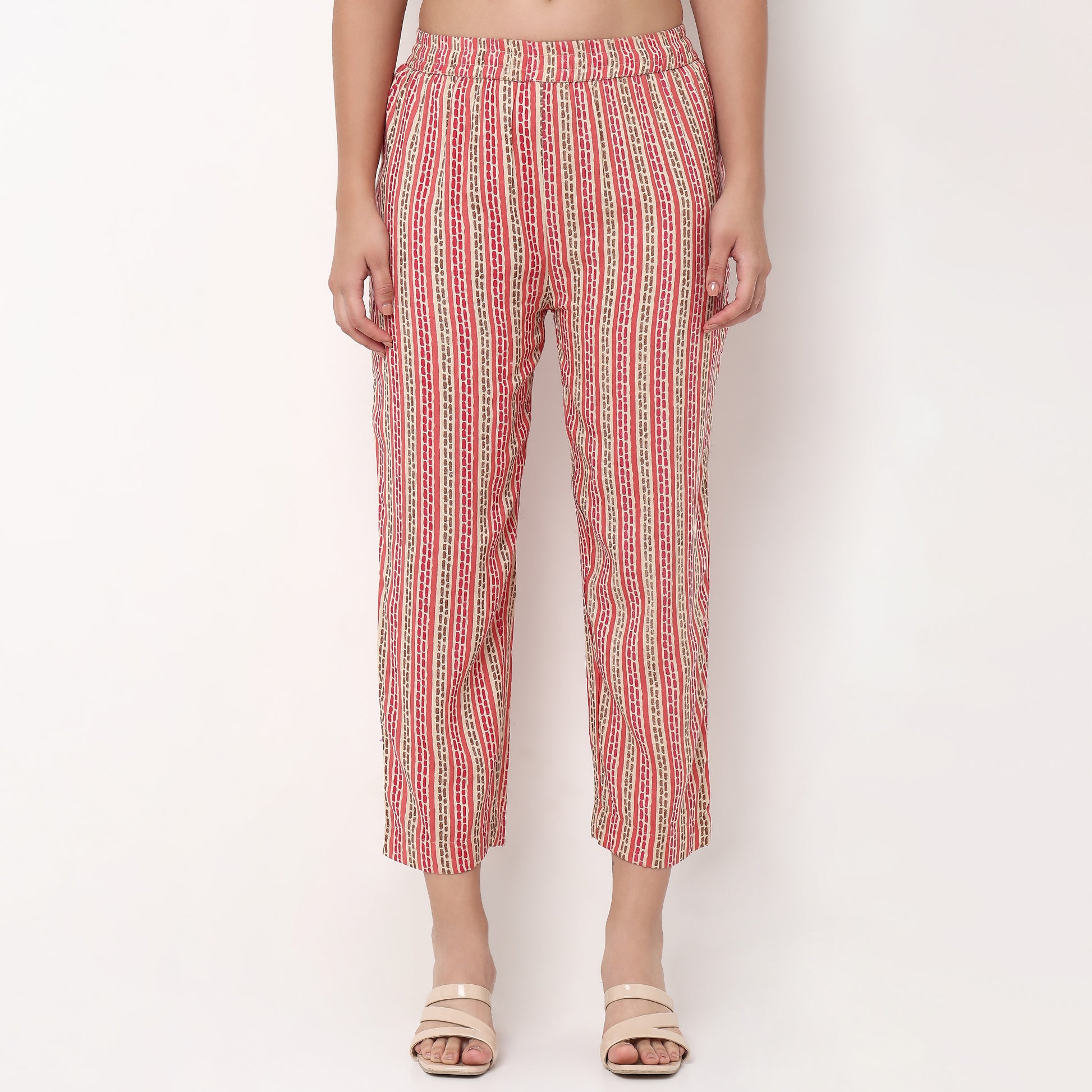 Essential Printed Straight Pants