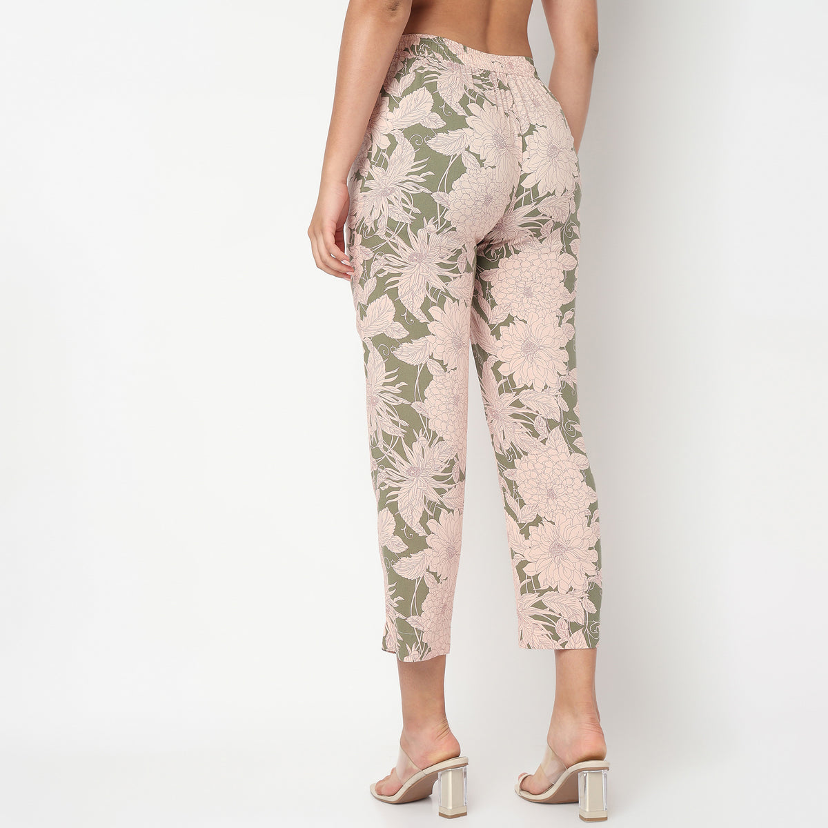 Printed Mid Rise Cord-It Pant