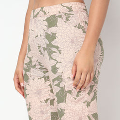 Printed Mid Rise Cord-It Pant