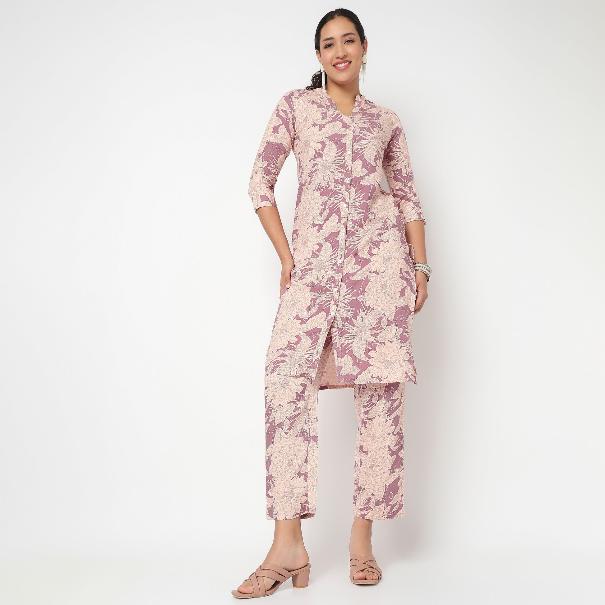 Printed Mid Rise Cord-It Pant