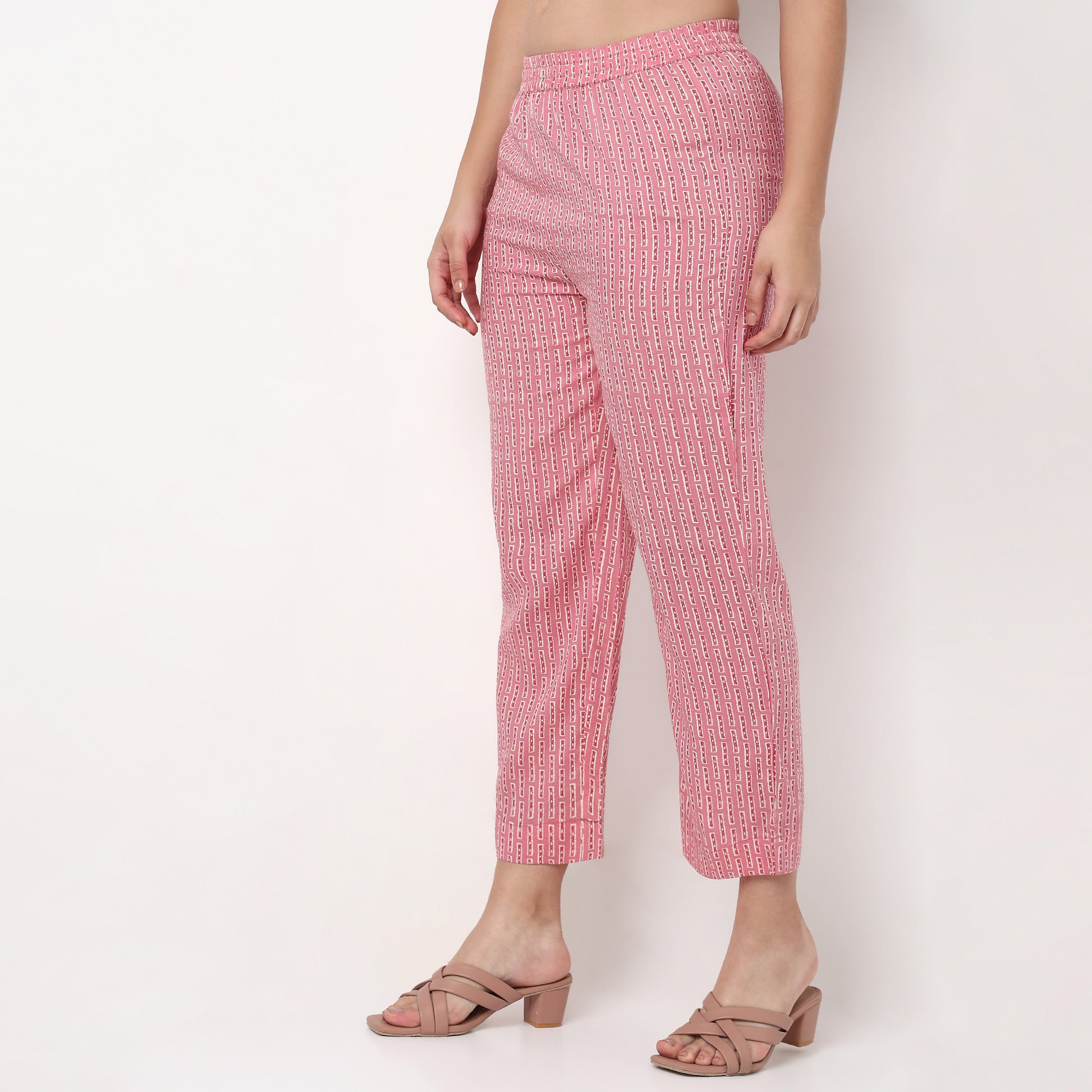 Essential Printed Straight Pants