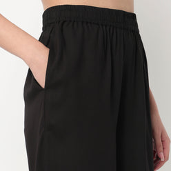 Straight Solid Travel Pants