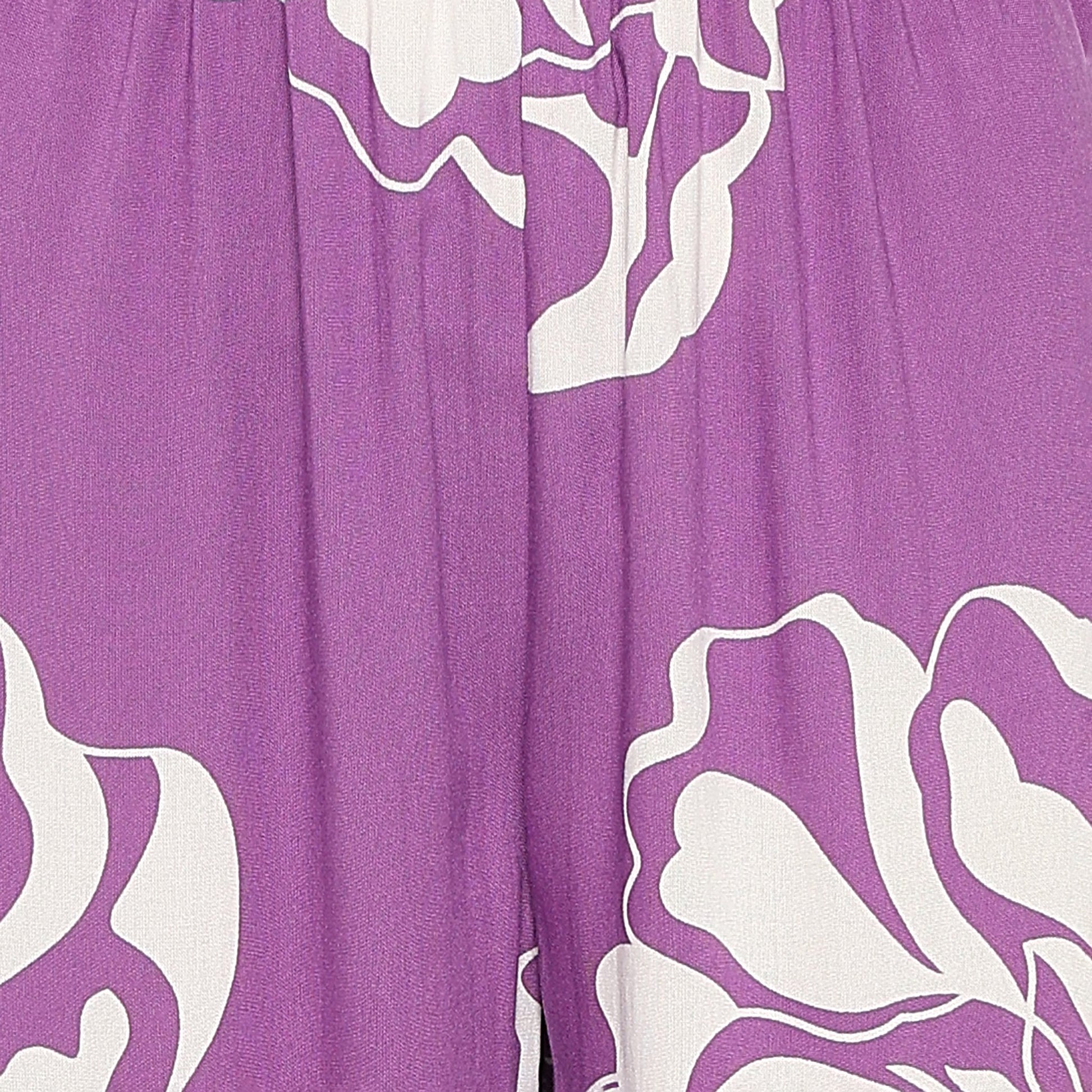 Printed Straight Mid Rise Pants