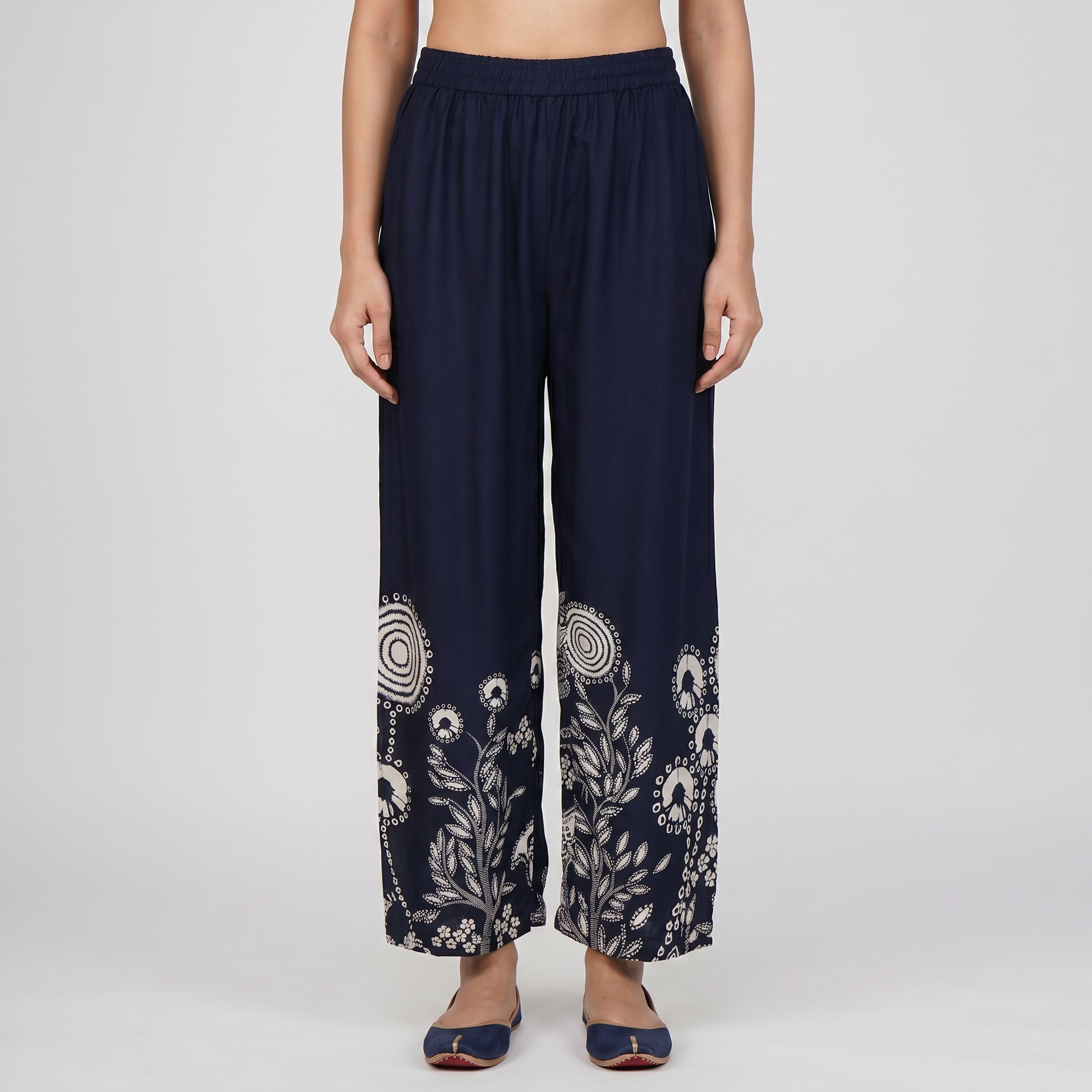 Printed Straight Mid Rise Palazzos