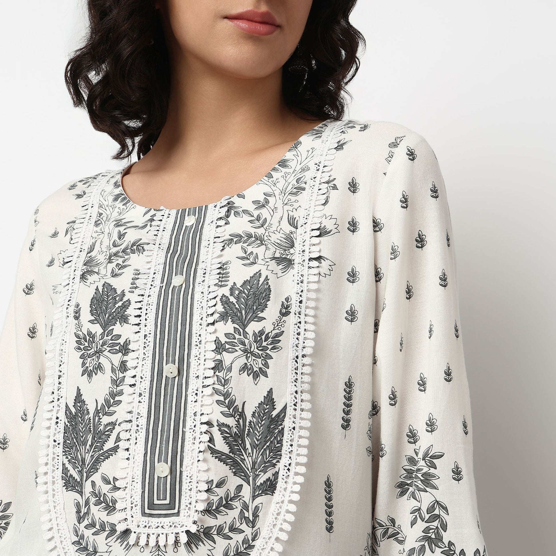 Buy Women Flare Fit Printed Three-Fourth Sleeve Kurta and Pant with Dupatta Set  - Style Union