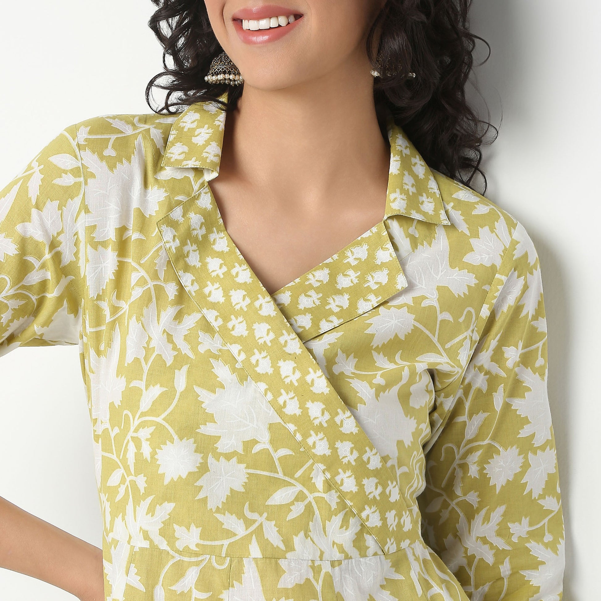 Flare Fit Printed Lapel Collar Kurta with Pant Set