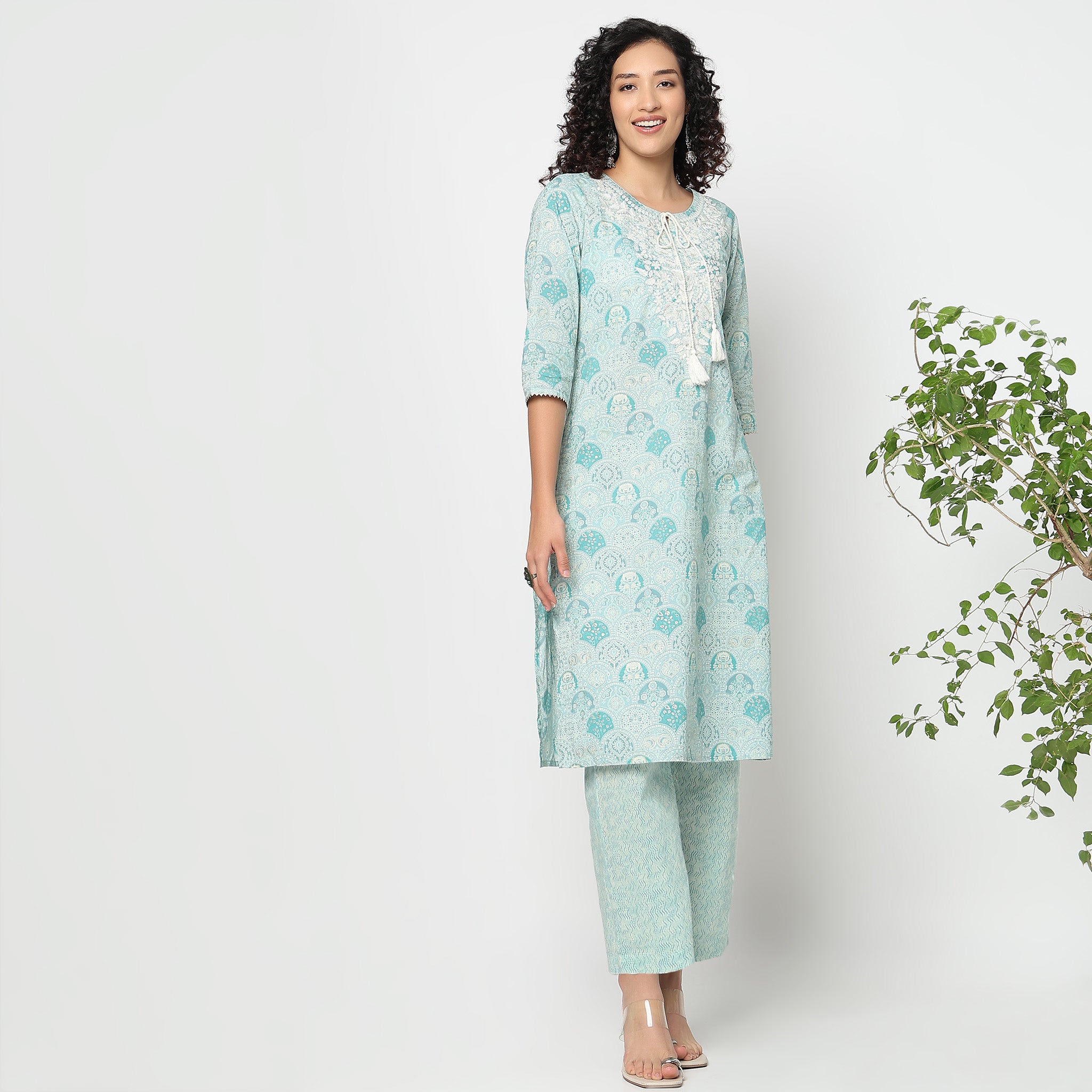 Straight Fit Printed Kurta with Pant Set