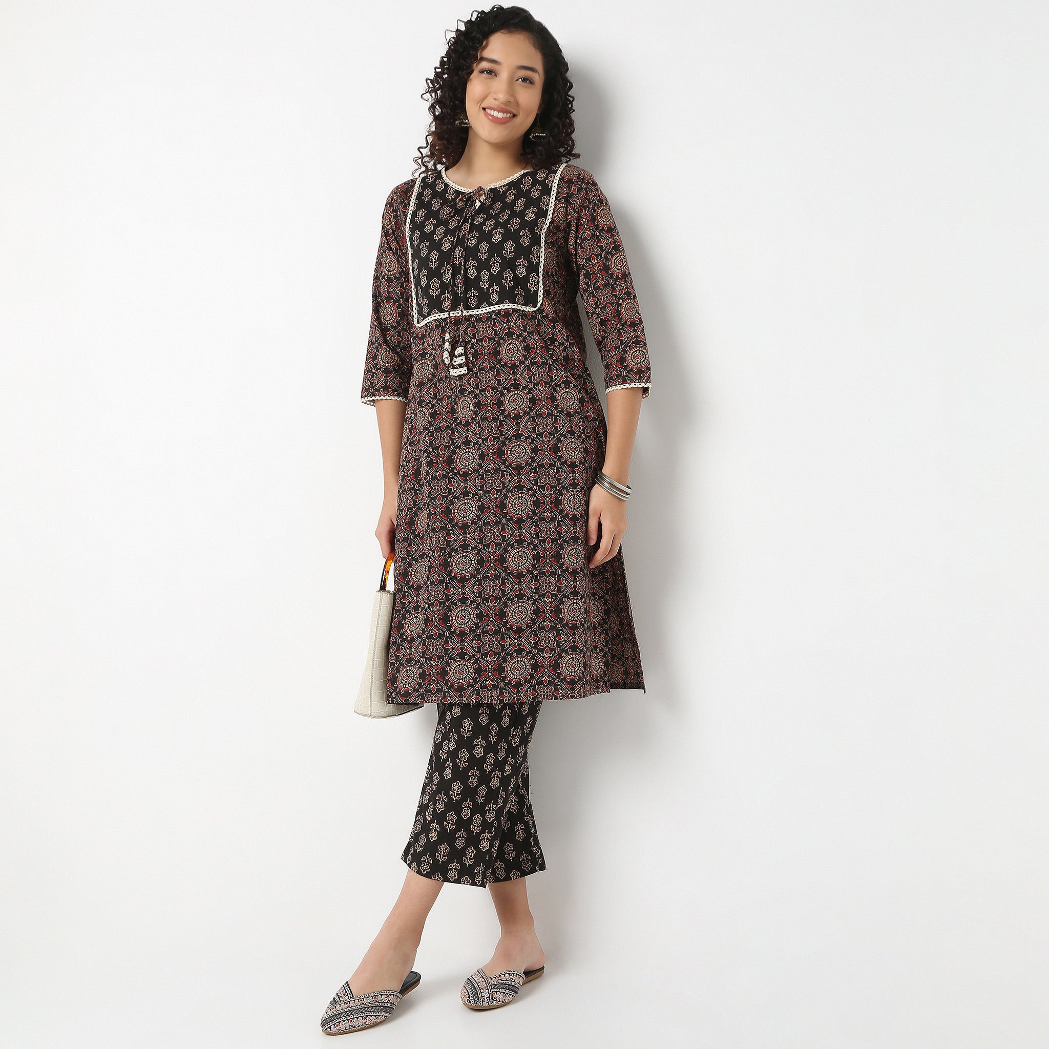 Printed Straight Kurta With Pant Set