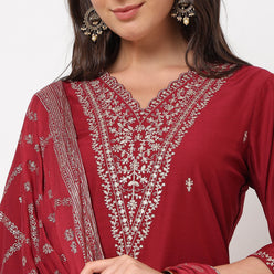 Straight Fit Embellished Kurta and Pant with Dupatta Set