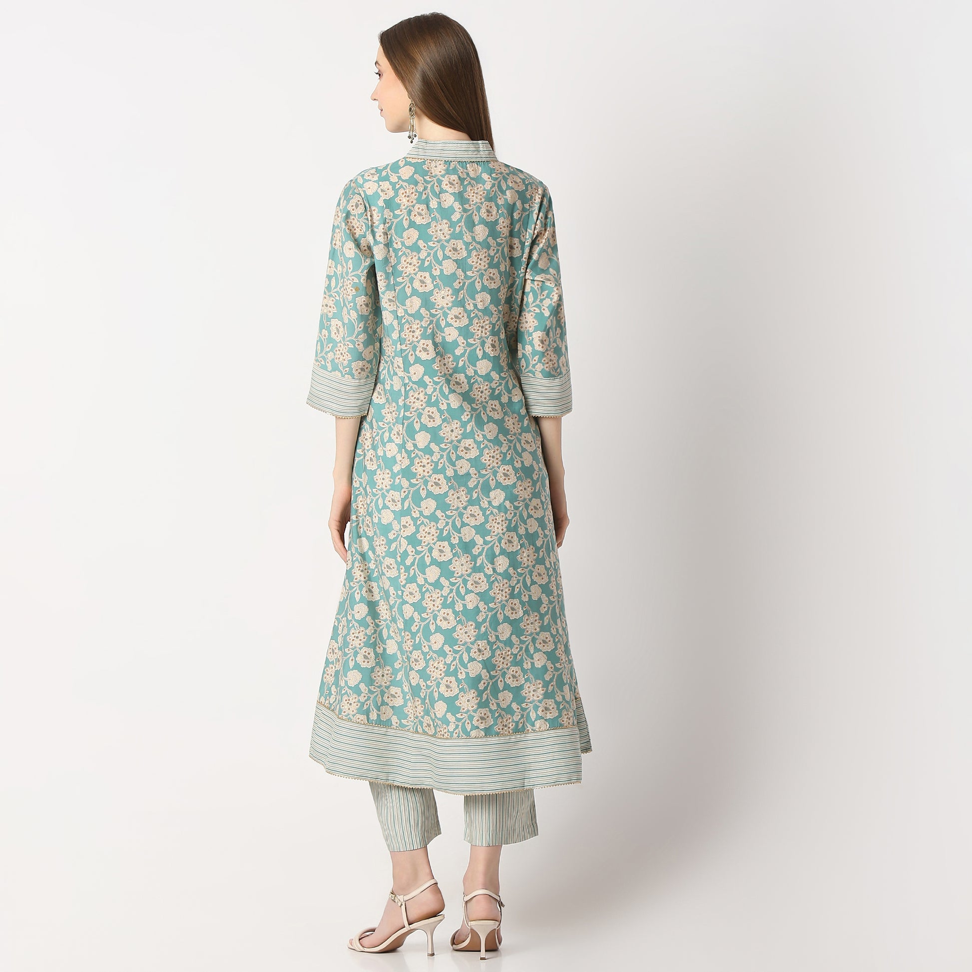 Flare Fit Printed V Neck Kurta with Pant Set