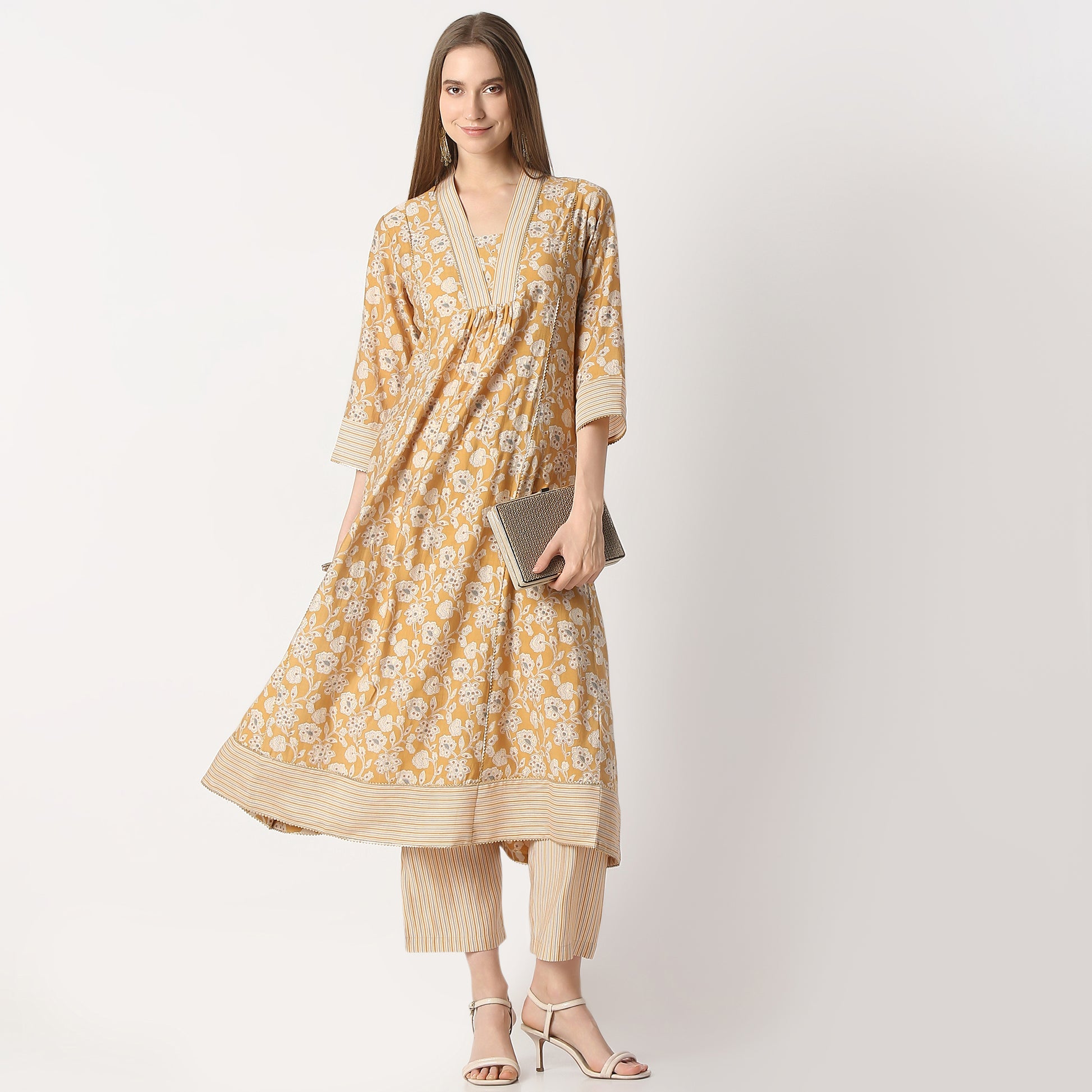 Flare Fit Printed V Neck Kurta with Pant Set