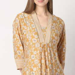 Flare Fit Printed V Neck Kurta with Pant Set