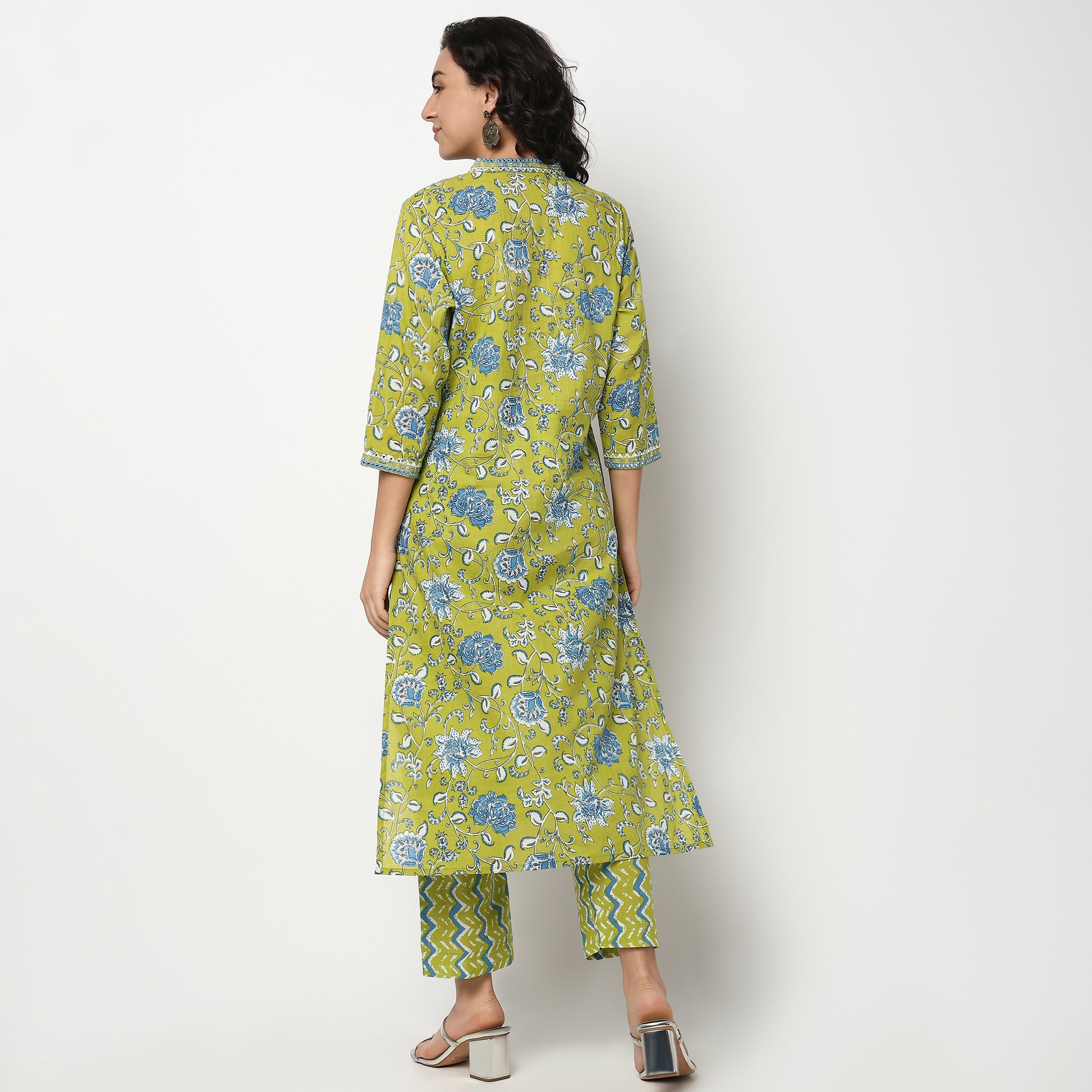 Buy Women Flare Fit Printed Three-Fourth Sleeve Kurta with Pant Set  - Style Union