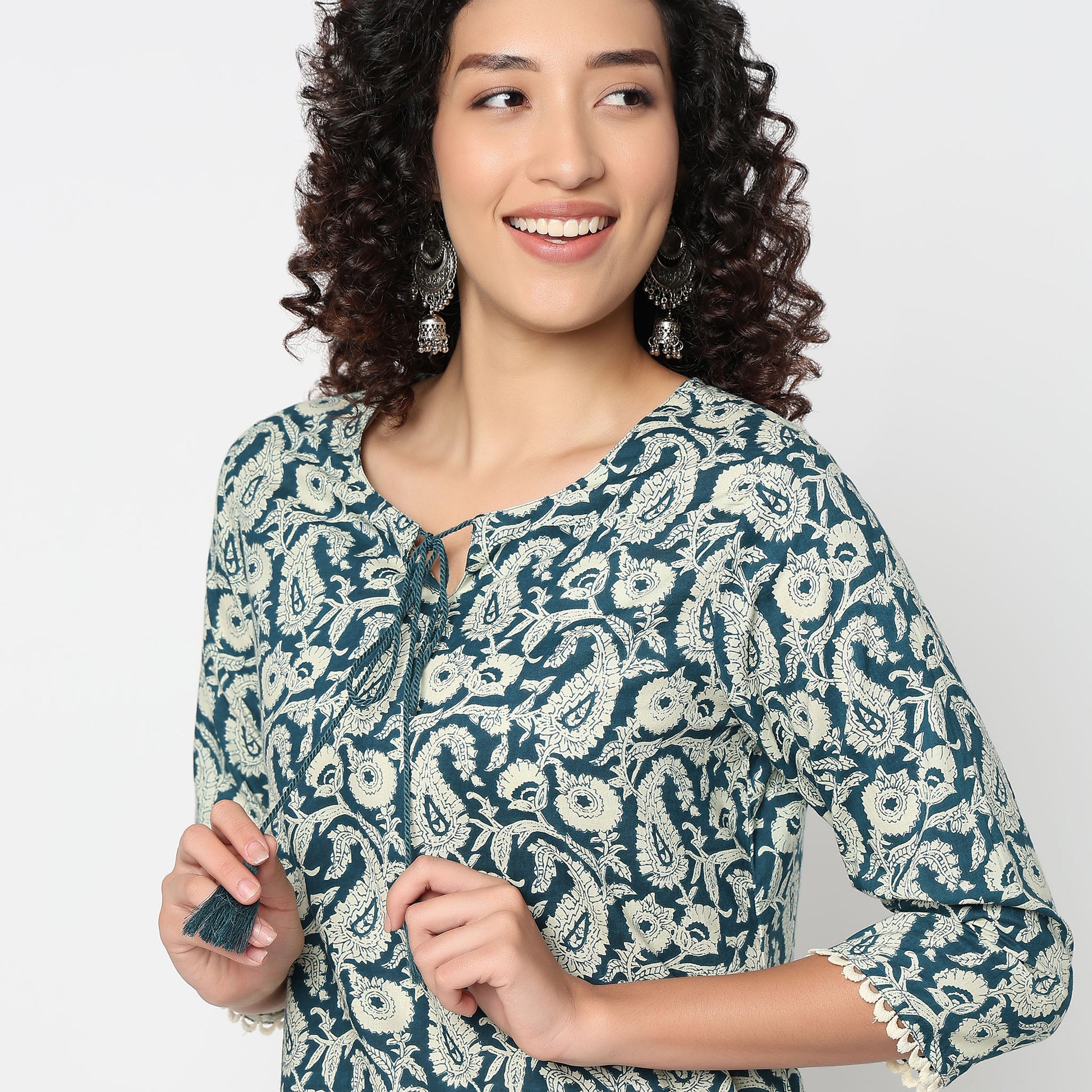 Printed Straight Kurta With Pant Set