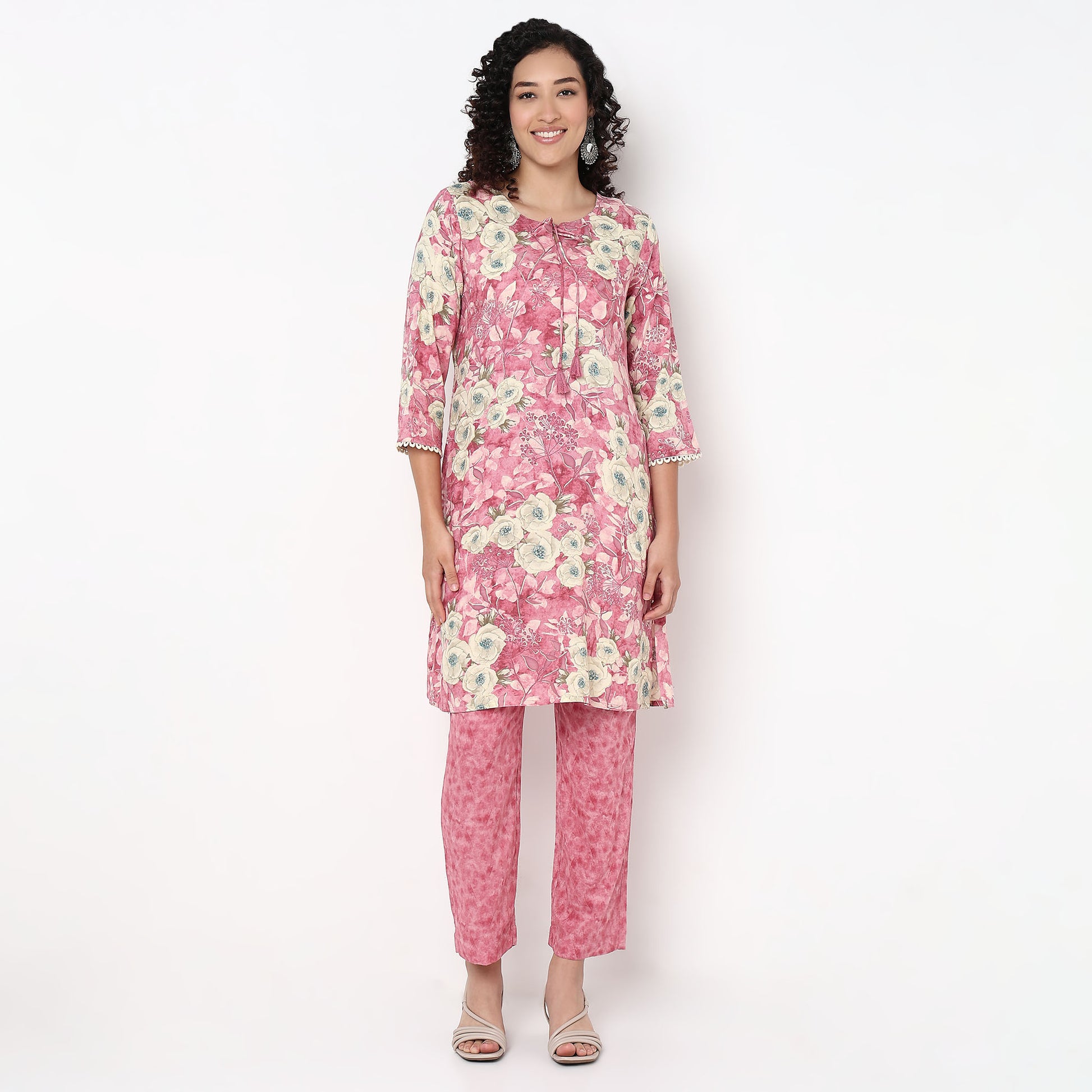Floral Print Straight Kurta With Pant Set