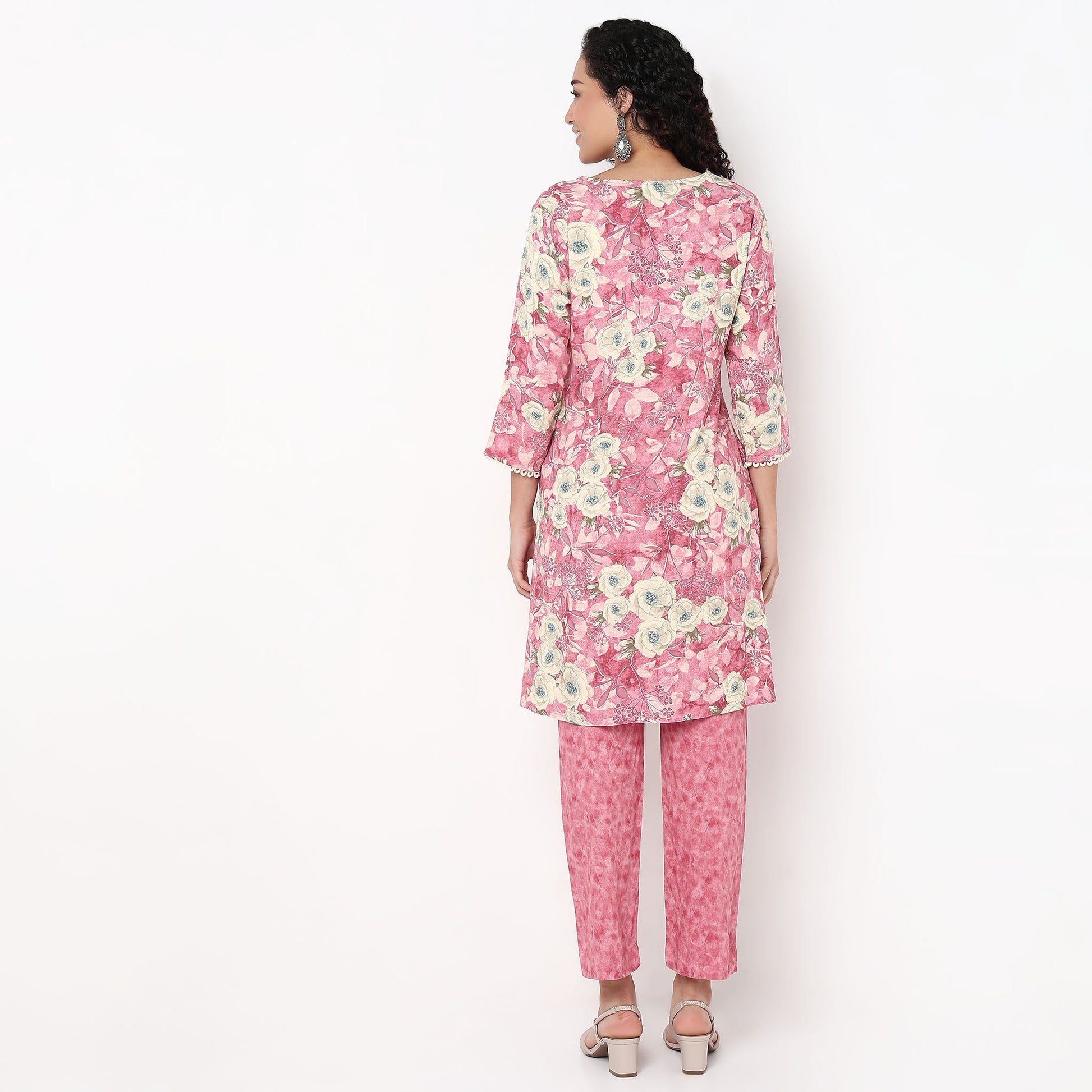 Floral Print Straight Kurta With Pant Set