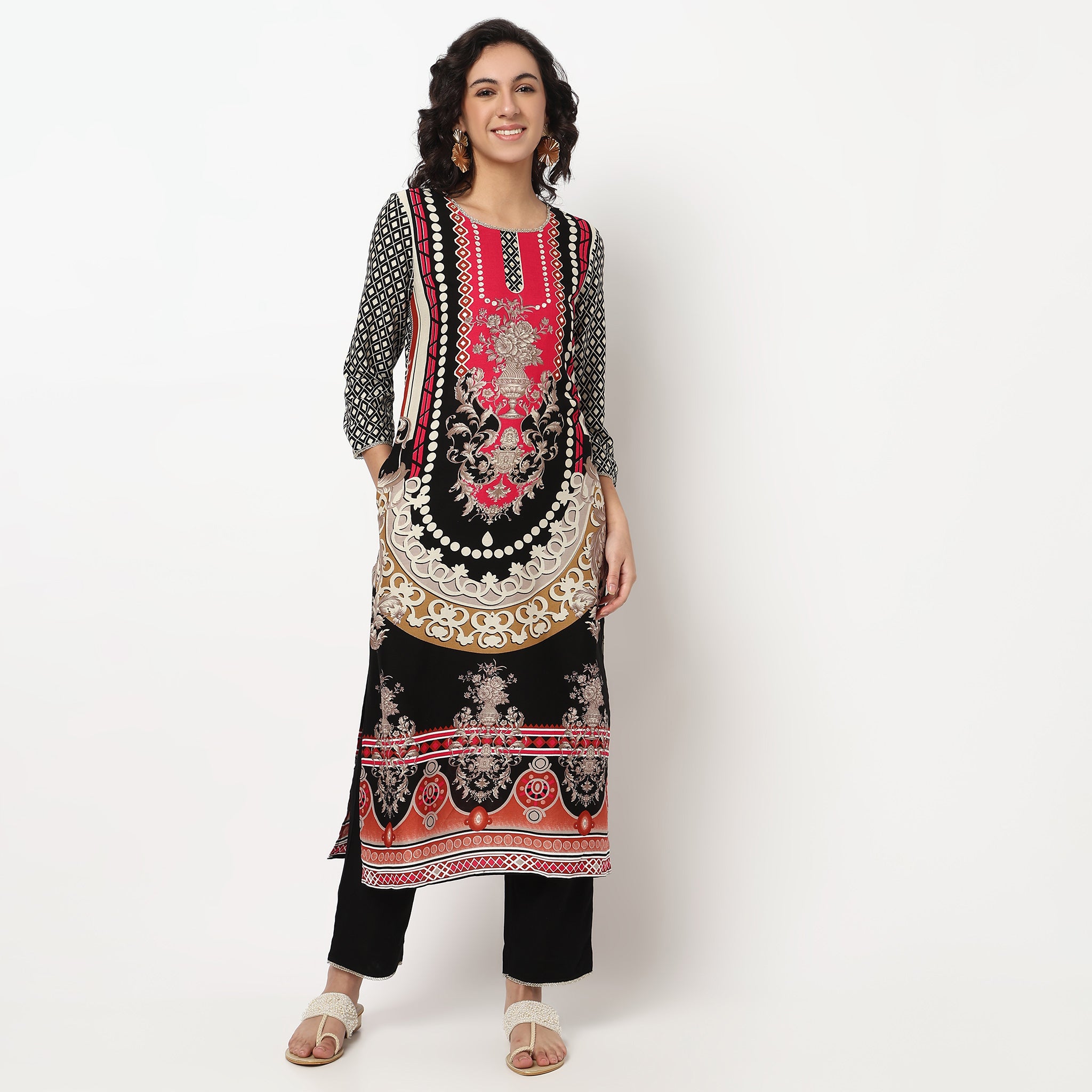 Buy Women Straight Fit Printed Three-Fourth Sleeve Kurta with Pant Set  - Style Union