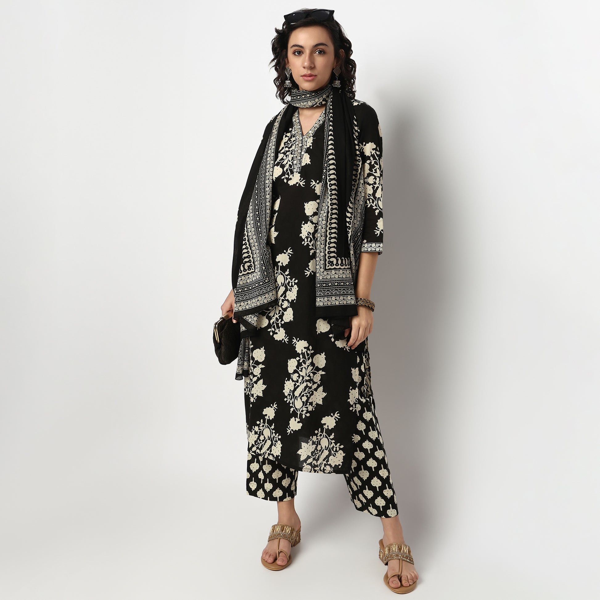 Buy Women Straight Fit Printed Three-Fourth Sleeve Kurta and Pant with Dupatta Set  - Style Union