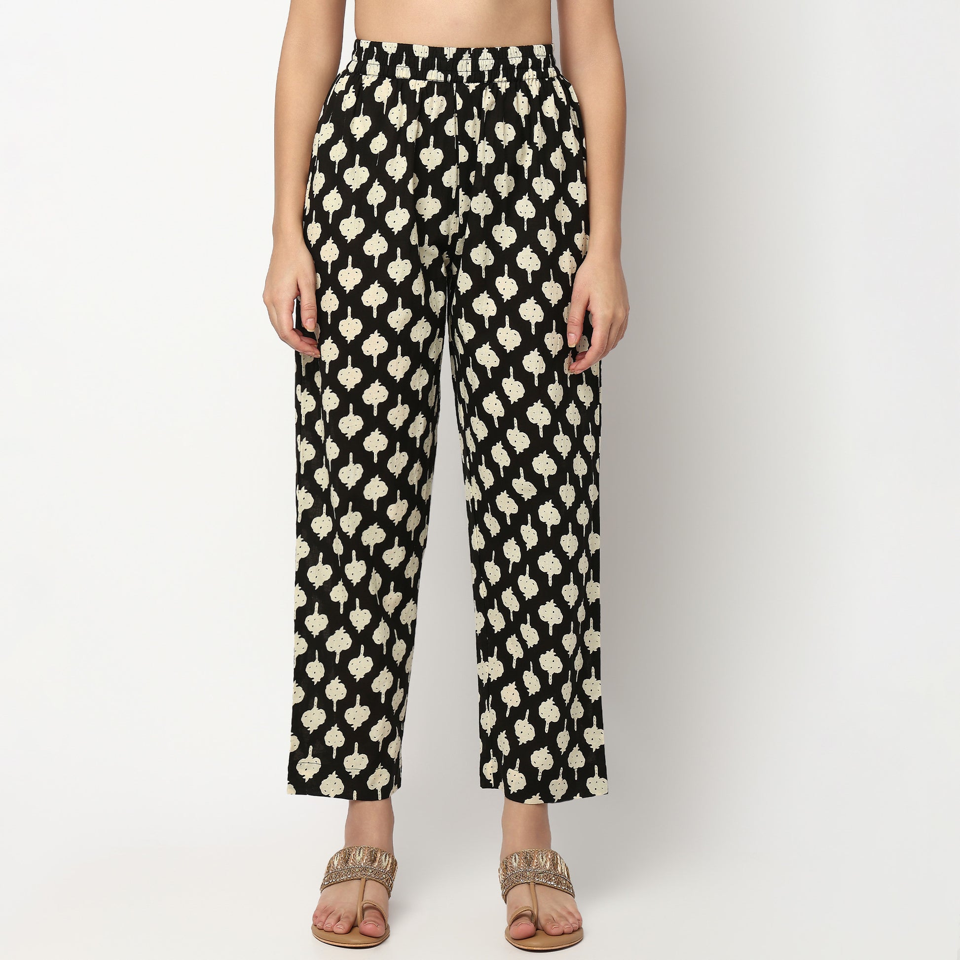 Buy Women Straight Fit Printed Three-Fourth Sleeve Kurta and Pant with Dupatta Set  - Style Union