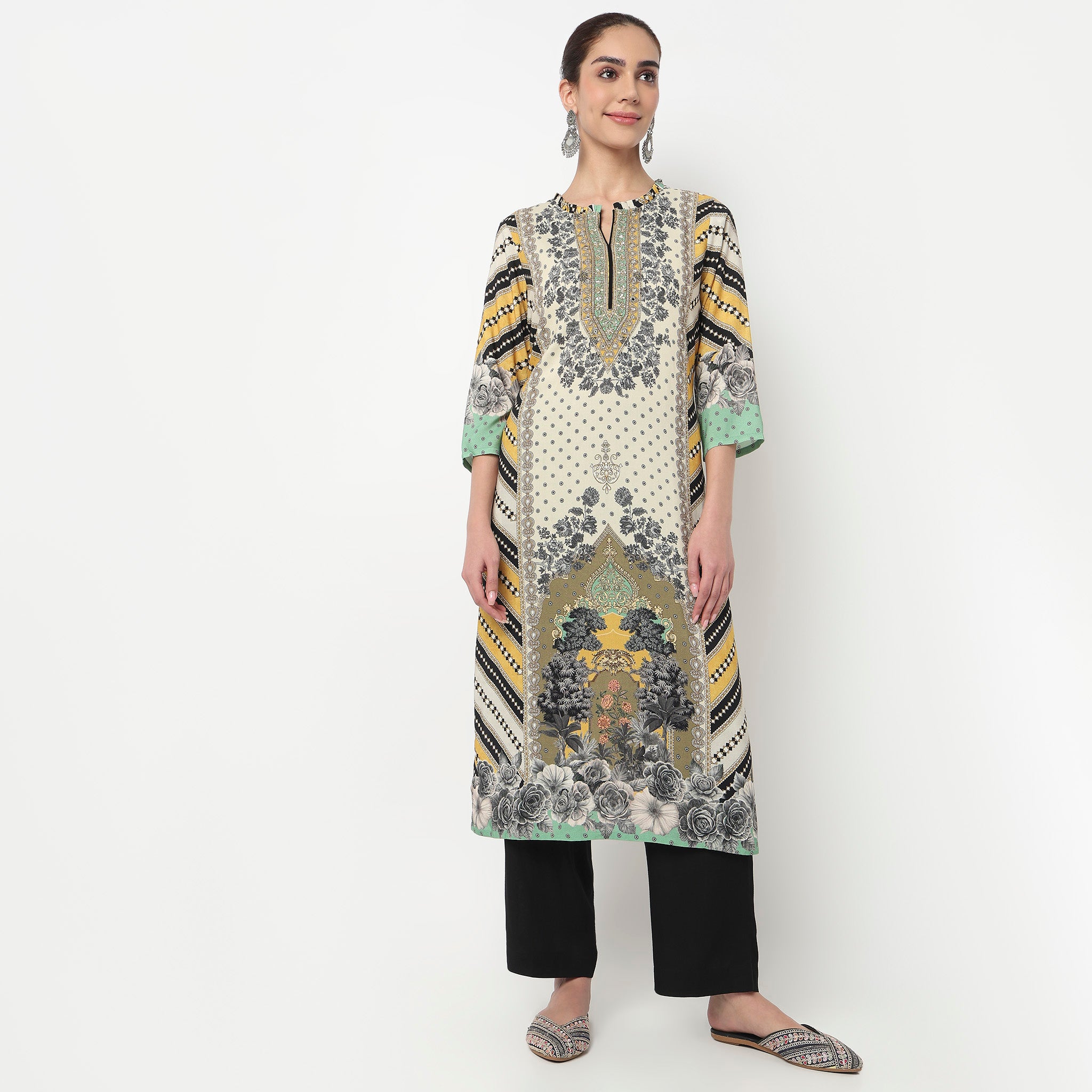 Printed Straight Kurta with Pant & with Dupatta Set