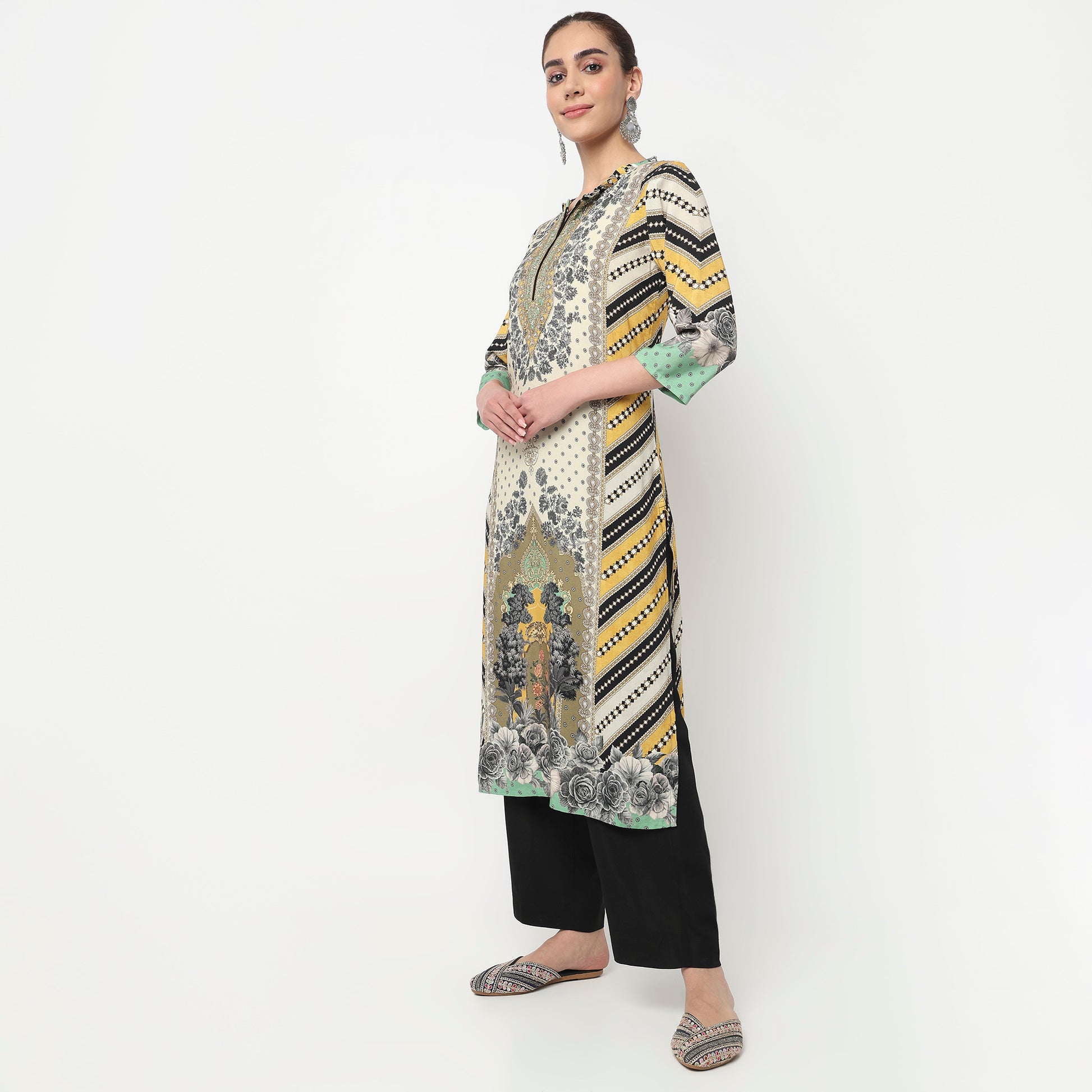Printed Straight Kurta with Pant & with Dupatta Set