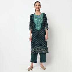 Printed Kurta with Pant & with Dupatta Set