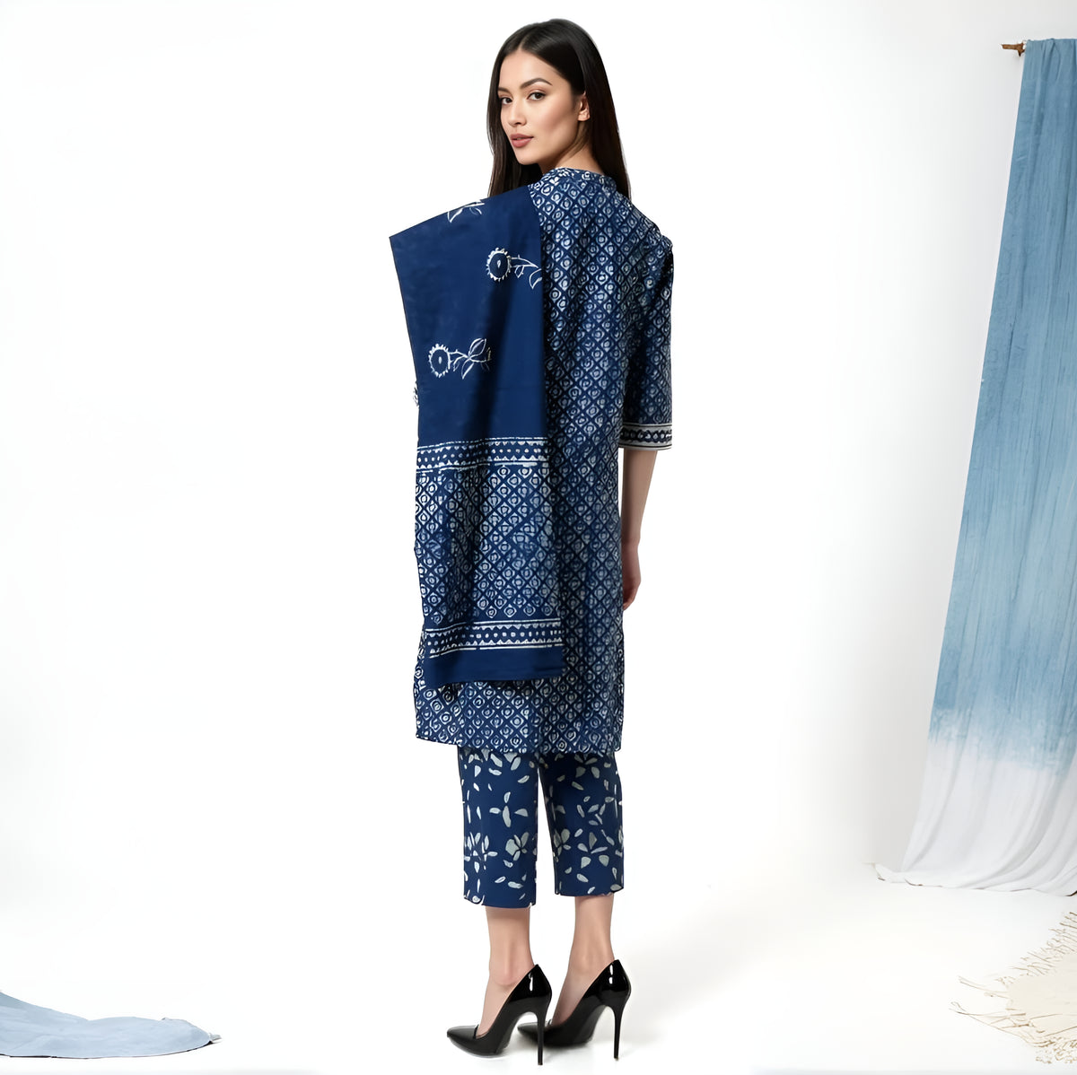 Printed Kurta and Pant With Dupatta Set